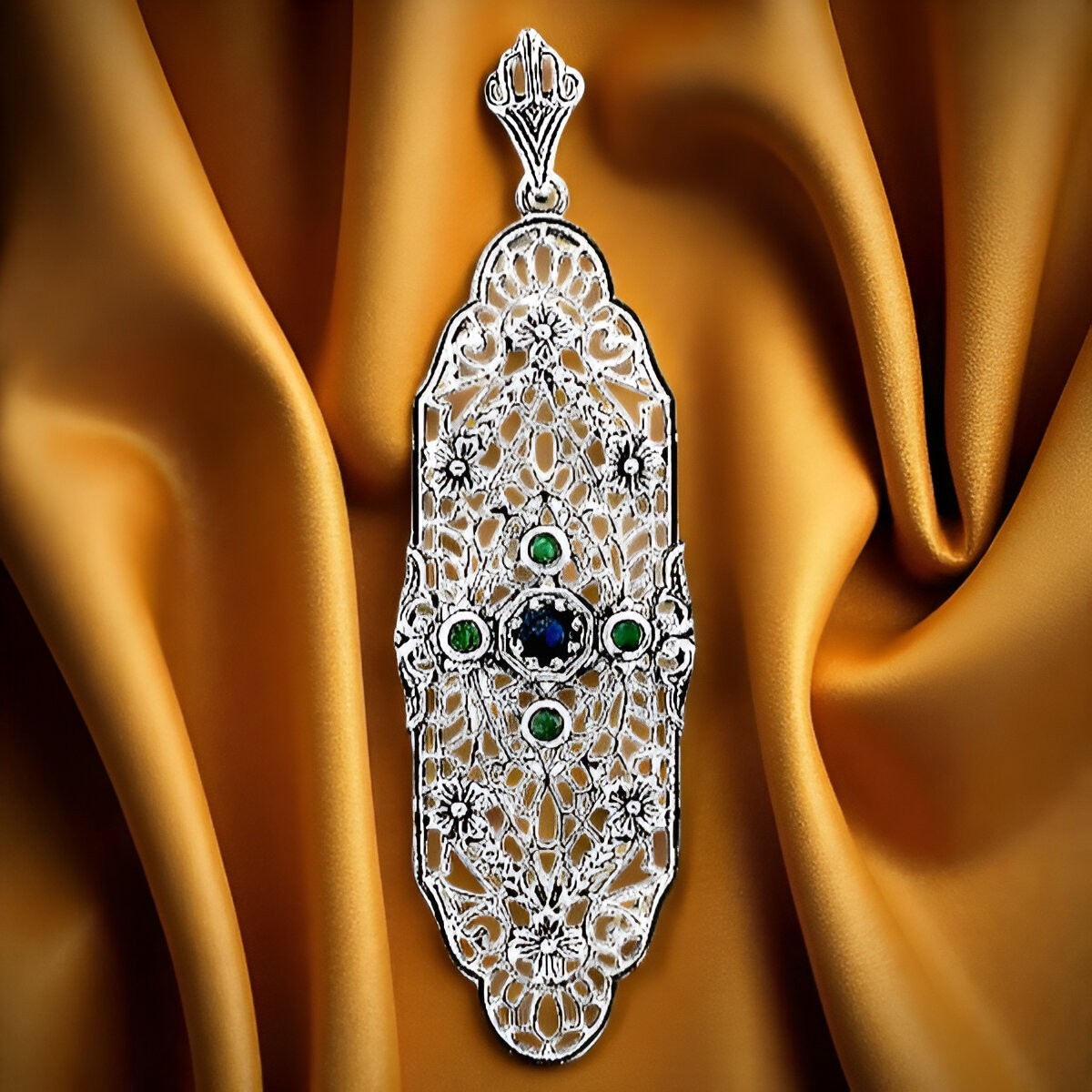 GENUINE SAPPHIRE & EMERALD ANTIQUE STYLE 925 STERLING SILVER PENDANT #612