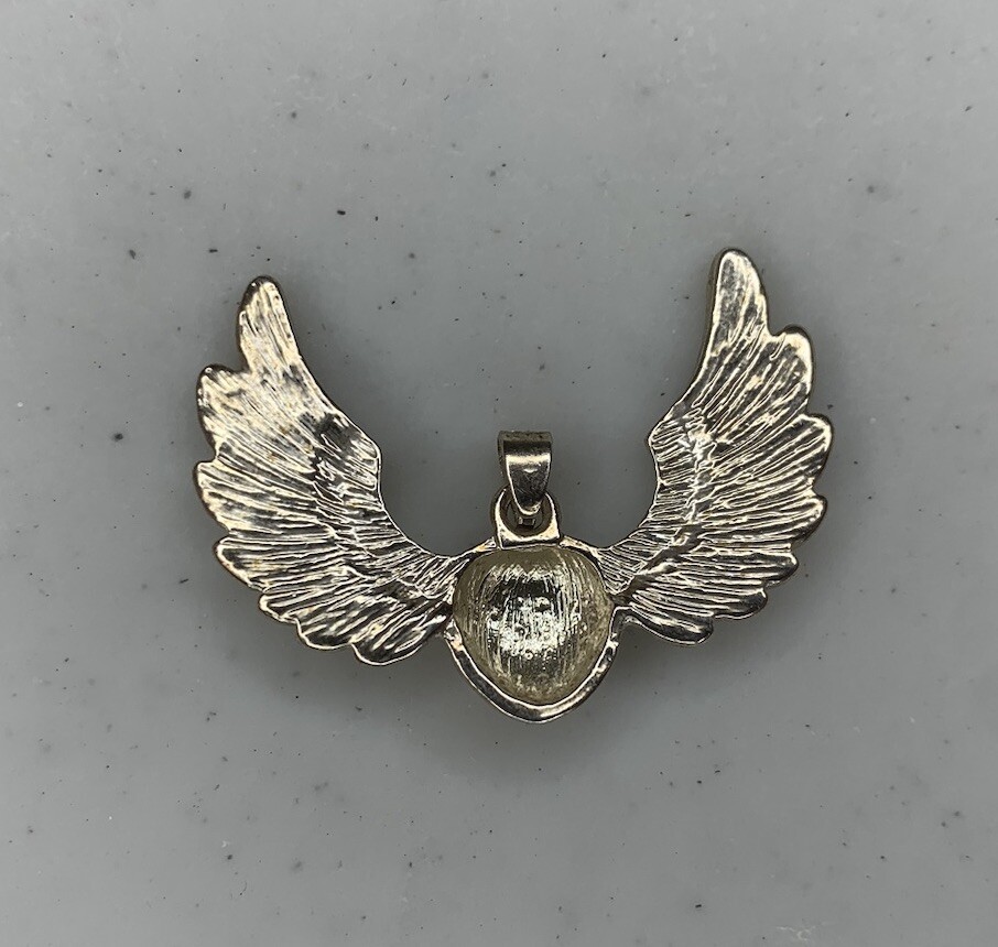 Used 925 Sterling Silver Heart With Wings Pendant, Unbranded – 5.5 grams
