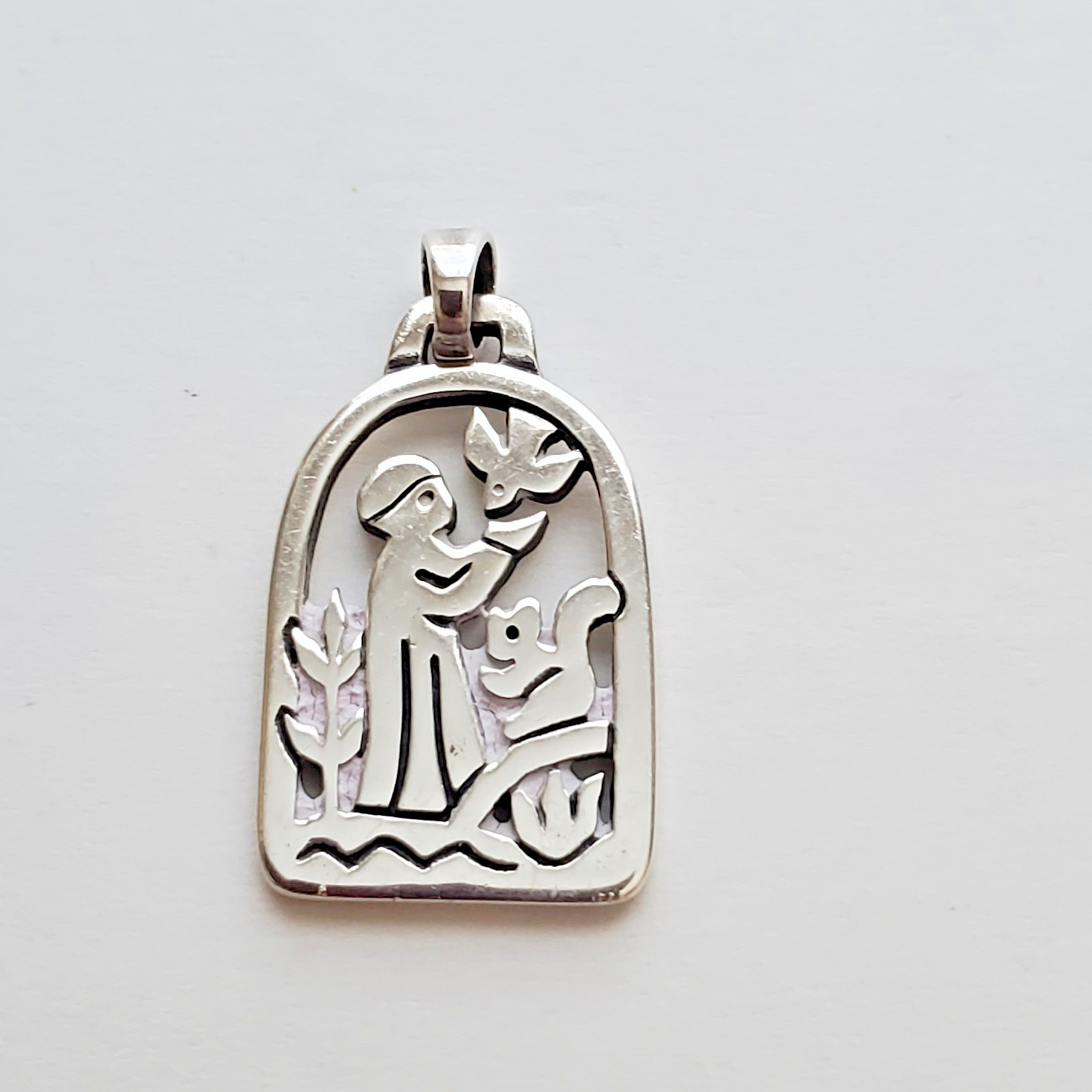 Retired James Avery St. Francis Loves The Animals Sterling Silver Pendant