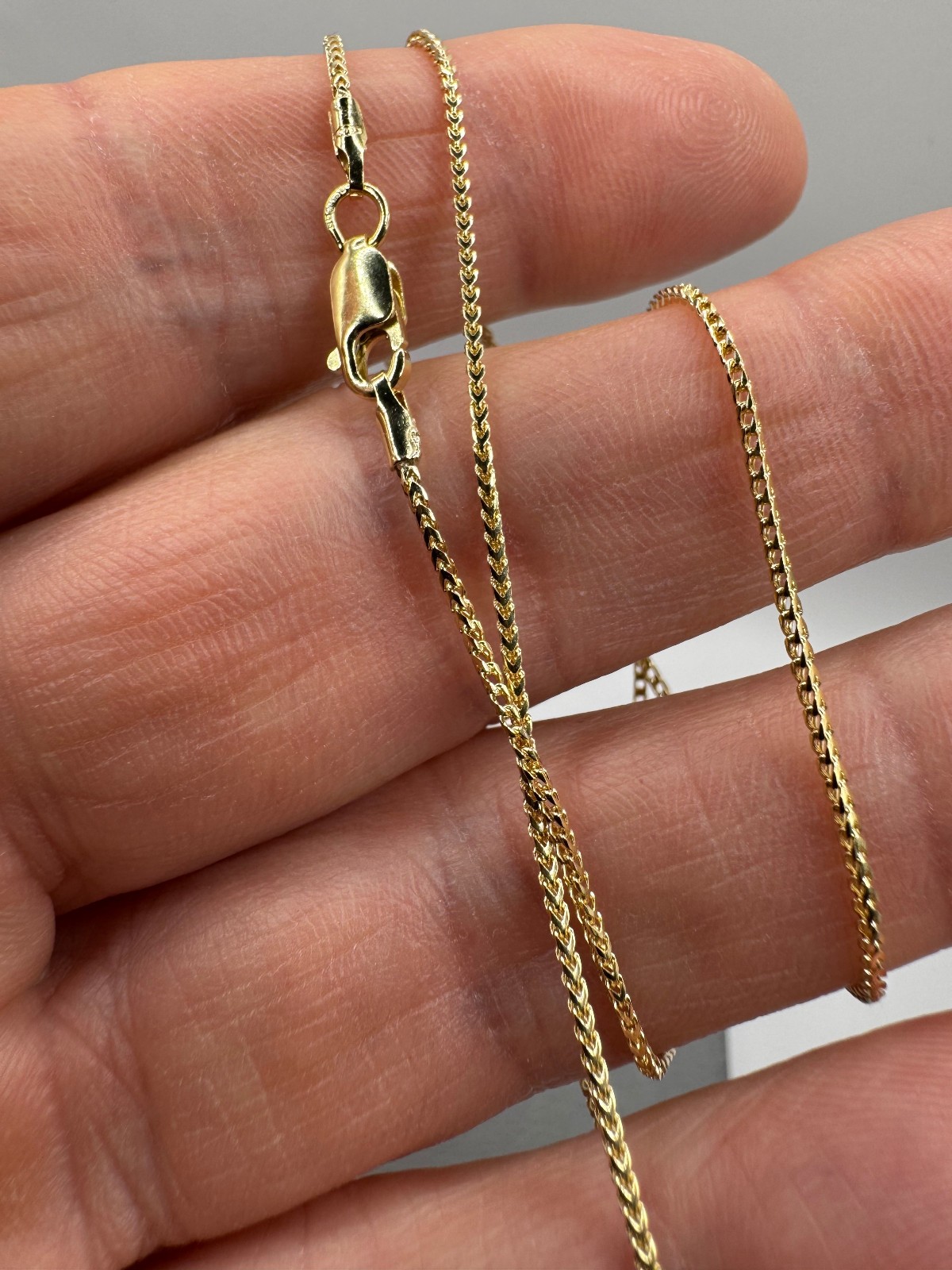 9ct Yellow Gold Solid Franco 1mm 28″ / 70cm Neck Chain (GFR35)