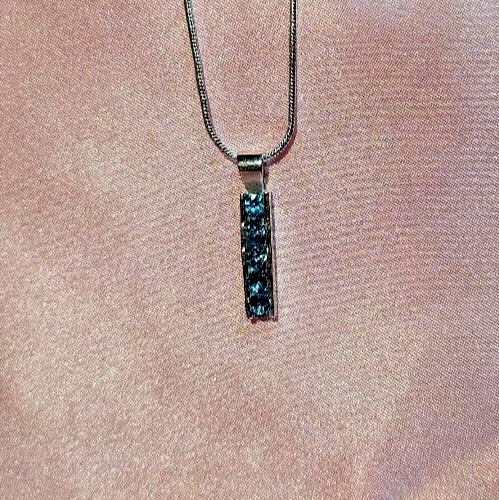 5 STONE LONDON BLUE TOPAZ 4mm PENDANT- .925 STERLING SILVER 1.50ctw