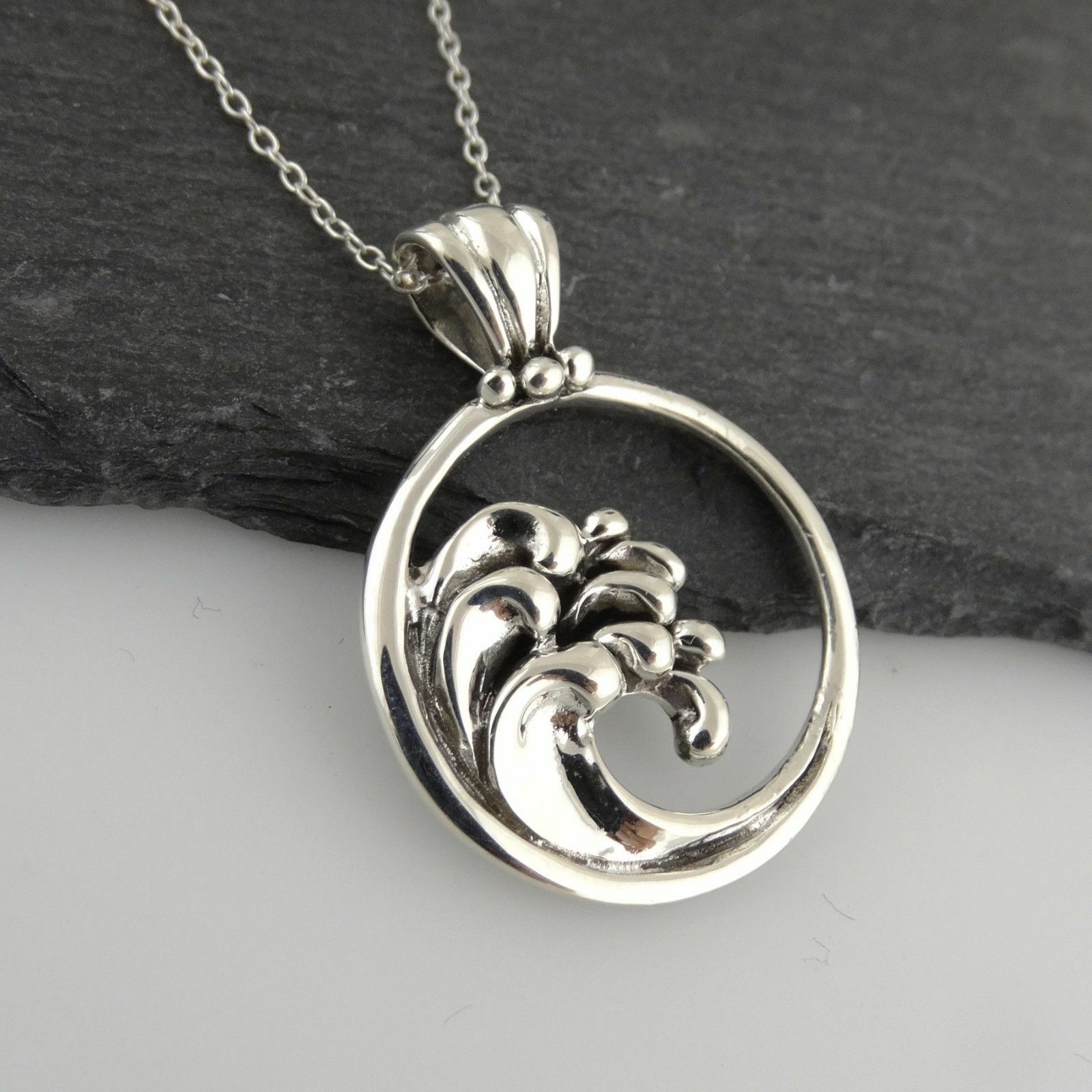 Ocean Waves Necklace – 925 Sterling Silver – Pendant Surf Beach Wave Crashing