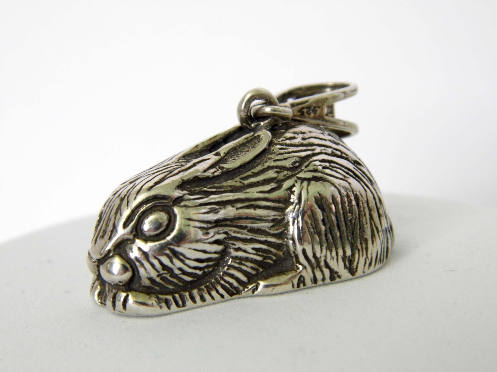 925 Sterling Silver Bunny Rabbit Pendant 17 Grams 1 1/2 Inches
