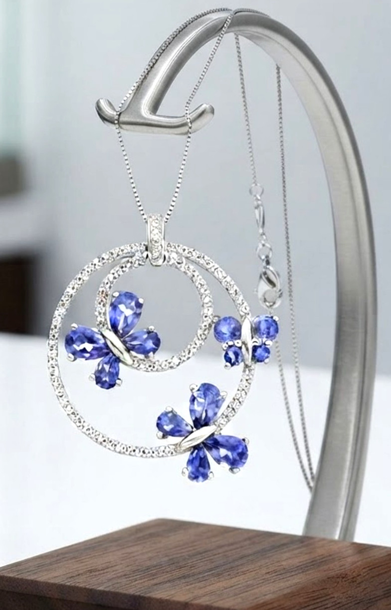 1.50ct Natural Round Diamond 14k BIS Hallmarked White Gold Sapphire Pendant