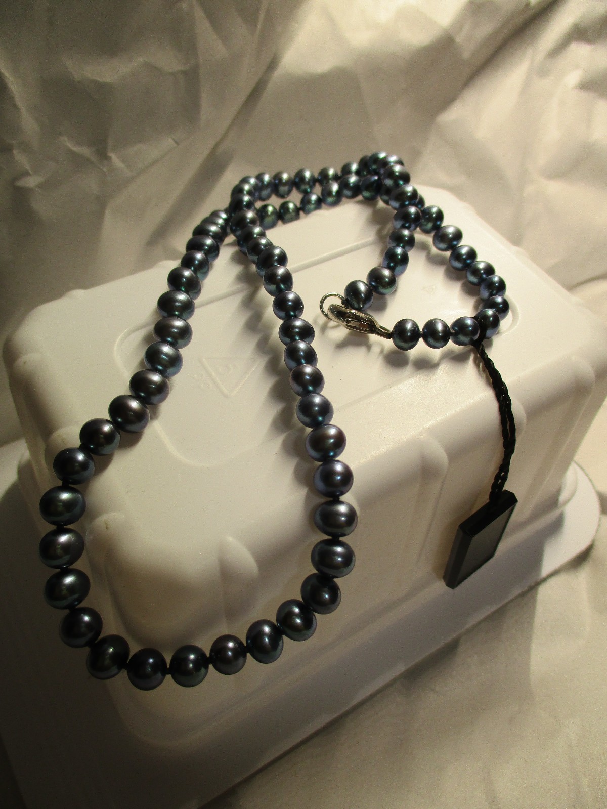 Honora Collections, fresh water grey pearl necklace 17″ sterling 925 clasps