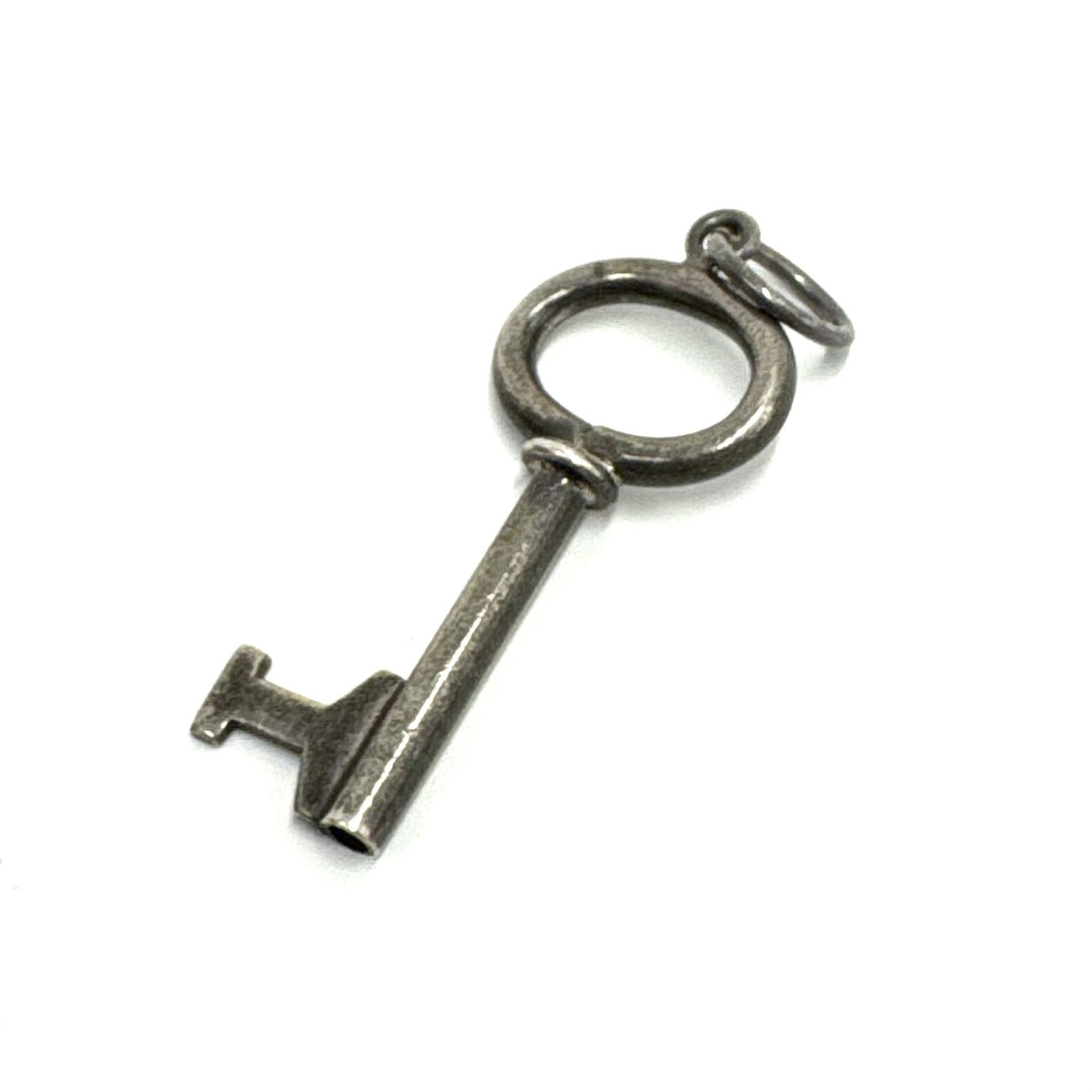 Solid Sterling Silver 925 Skeleton Key Design Pendant Size 1.75″ Length