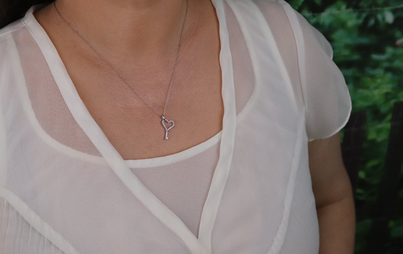 Pendant Only 14K White Gold Diamond Heart Key Pendant 3/4″ x 1/2″ inch