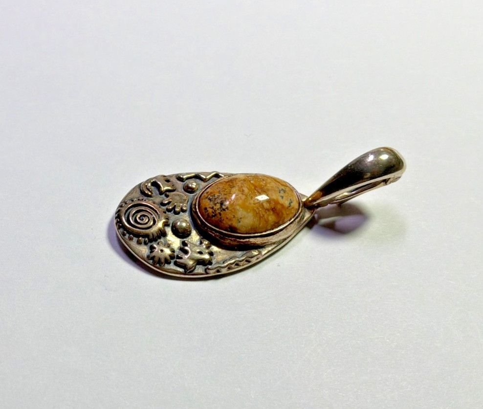 AMERICAN WEST Sterling Silver Picture Jasper Petroglyph Enhancer Pendant