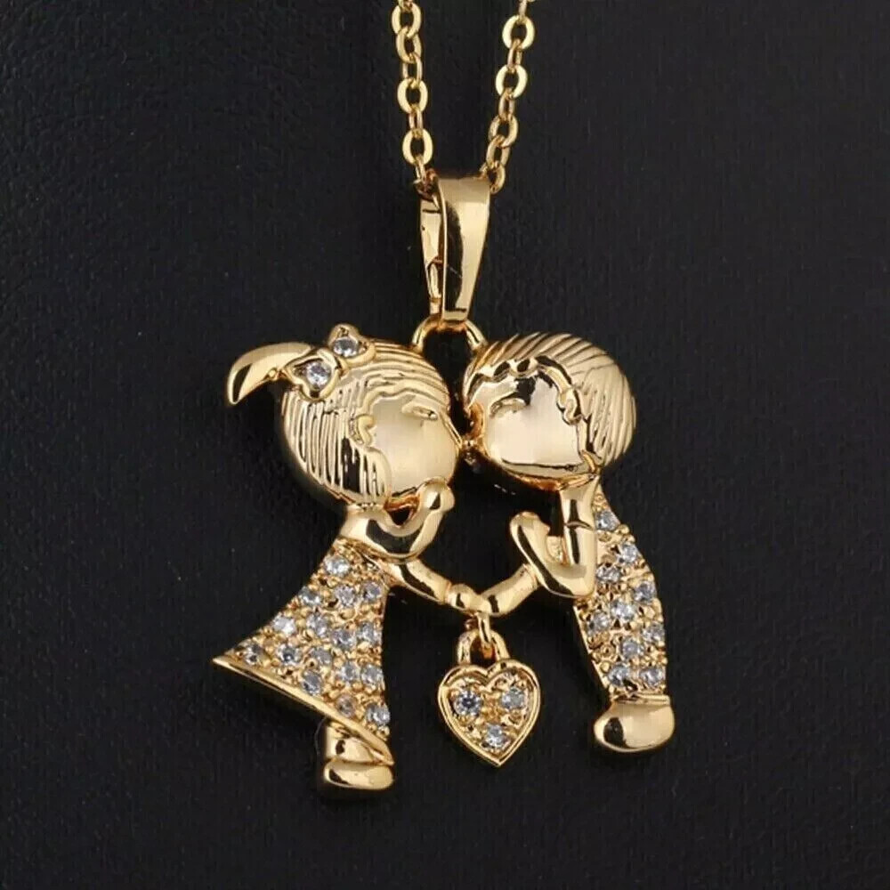 1Ct Lab Created Diamond Unisex Heart Kissing Pendant 14K Yellow Gold Plated