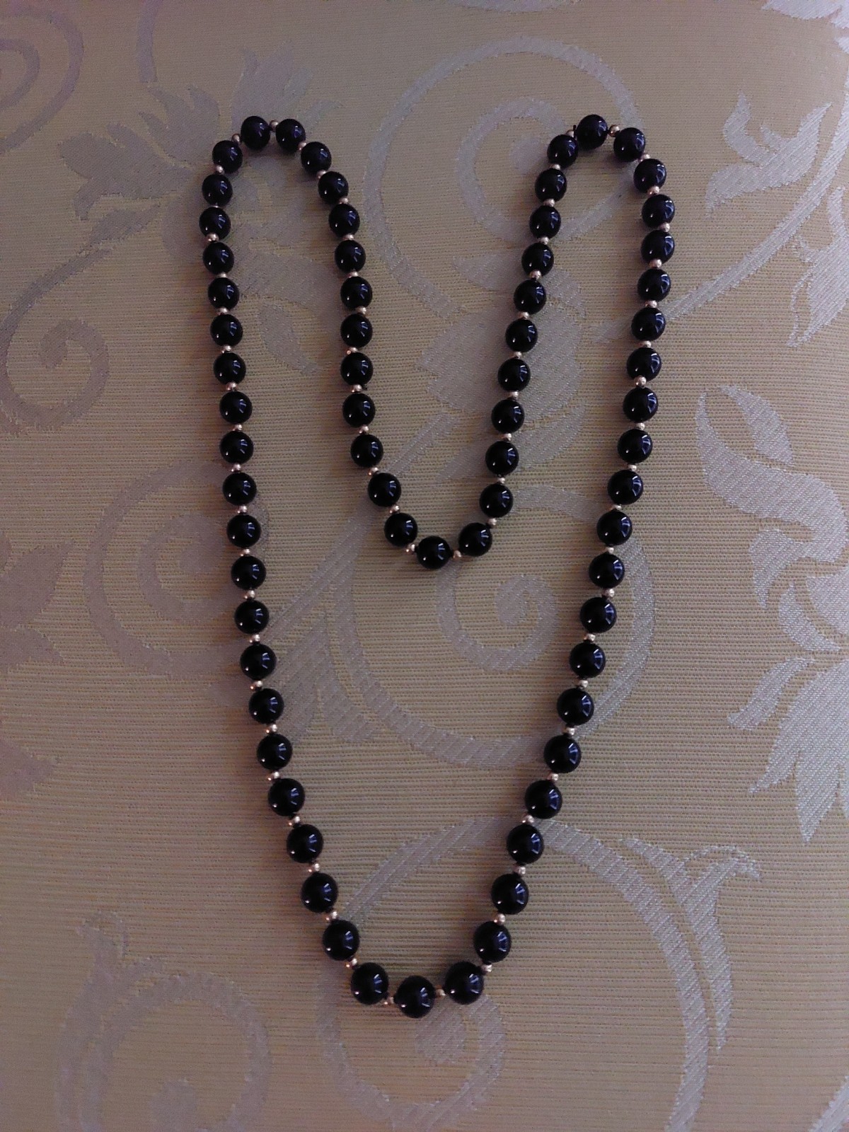 14K Yellow 69 Gold Beads 2mm & Black Onyx Beads 30″ Long Necklace