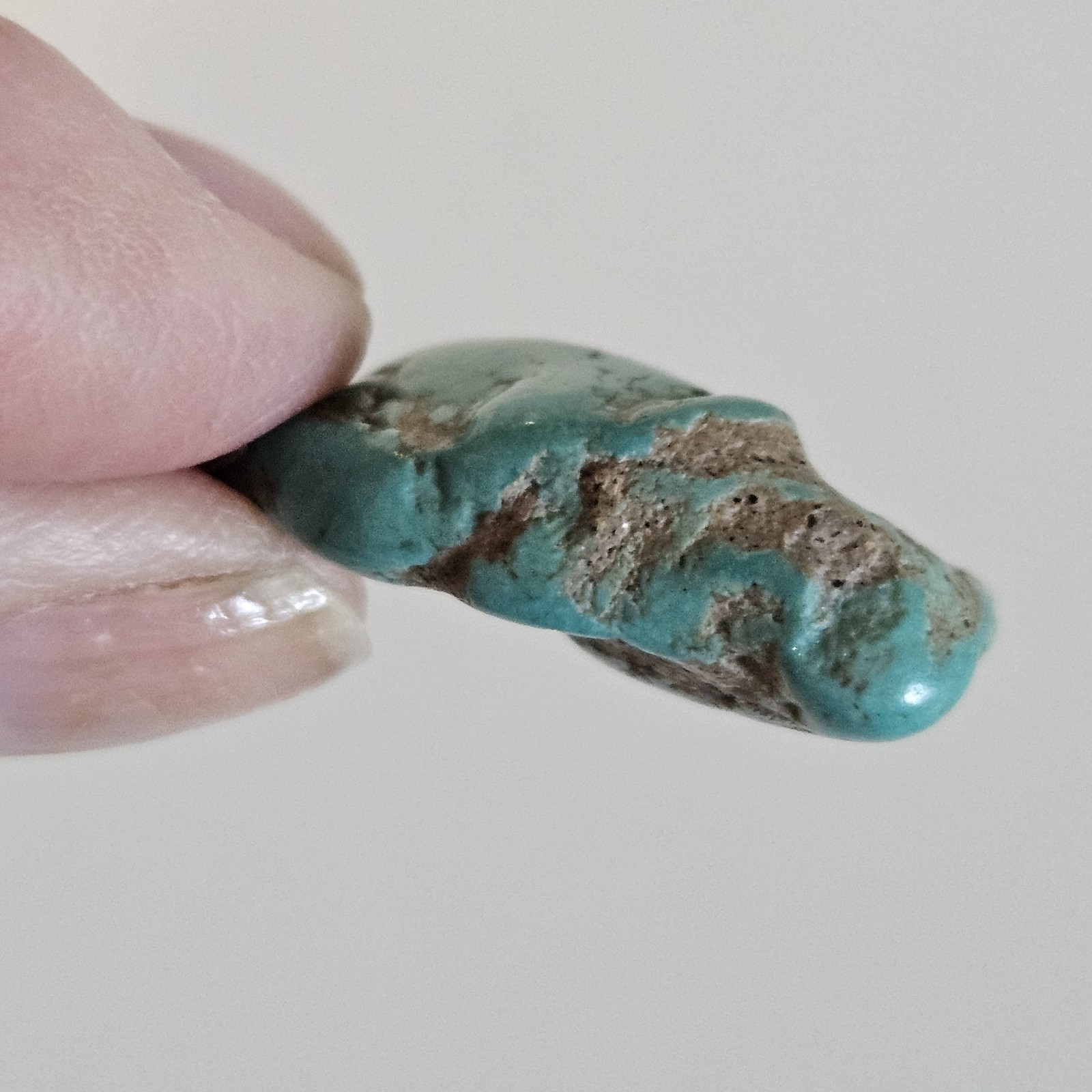 VTG Rough Green Turquoise Stone 1 3/8 x 5/8″ Pendant Southwestern Ethnic Jewelry