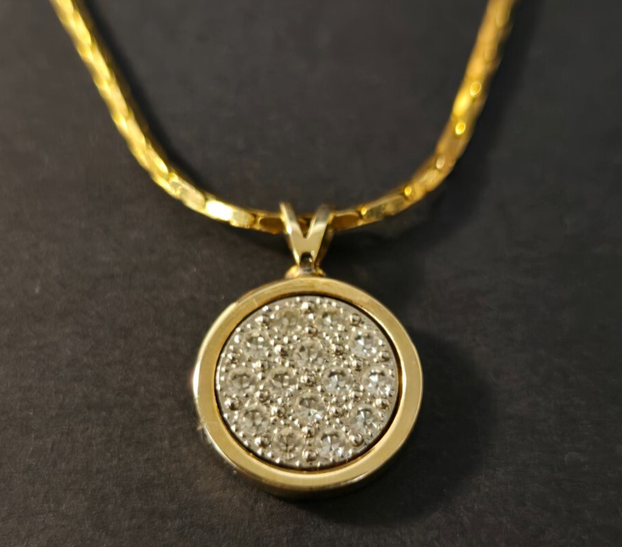 VTG Unbranded Gold Color Round Pendant Necklace 18″