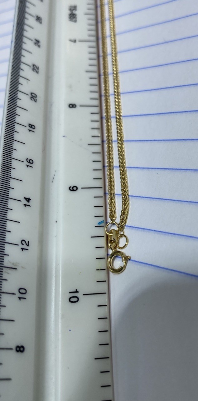 Used 18K Solid Yellow Gold Link Necklace & Key Pendant 3.9Grams(19 Inches)1.6mm