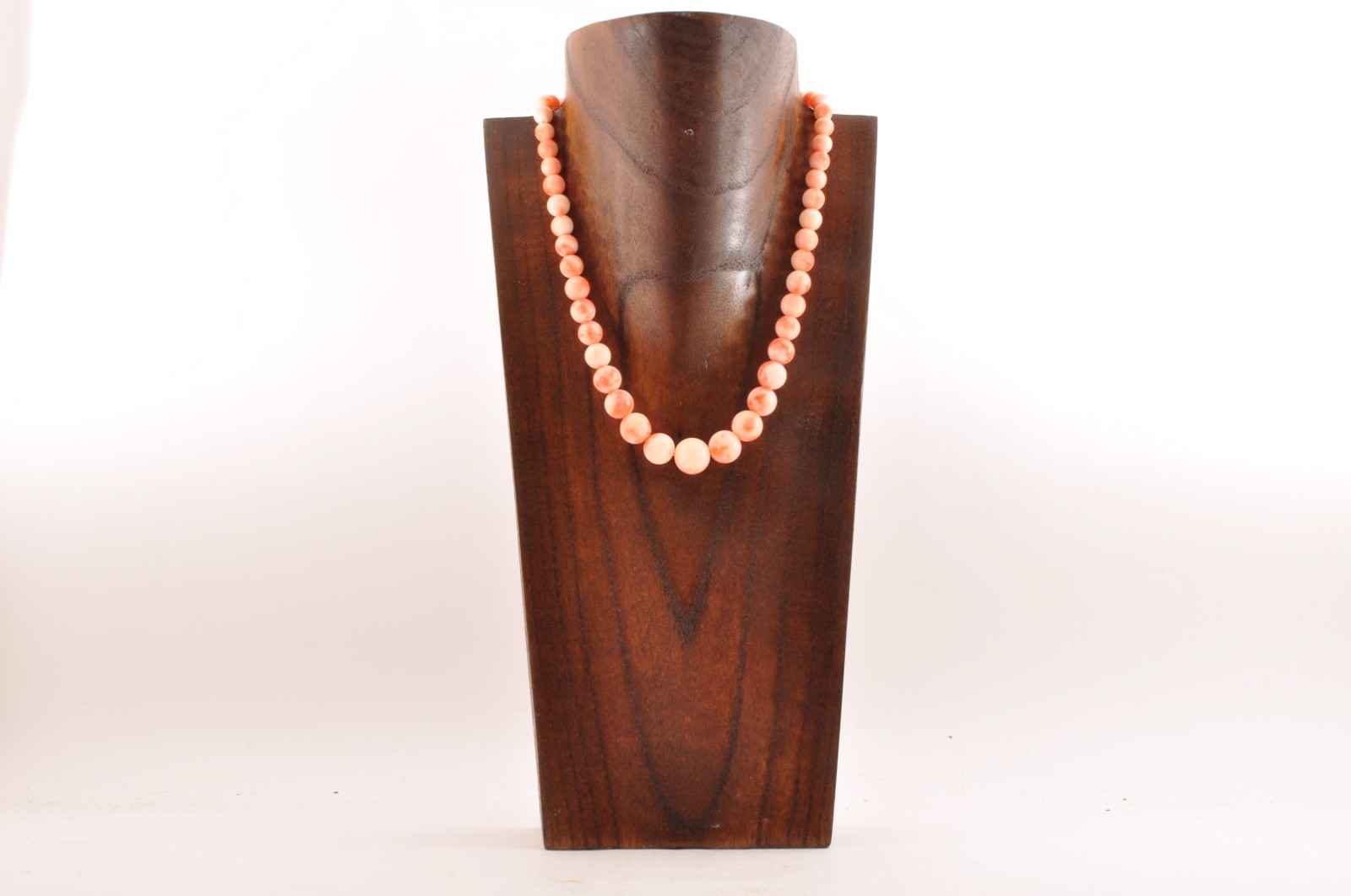 Angel skin coral Necklace and rose earrings set (17.3in 255ct) and Certificate.
