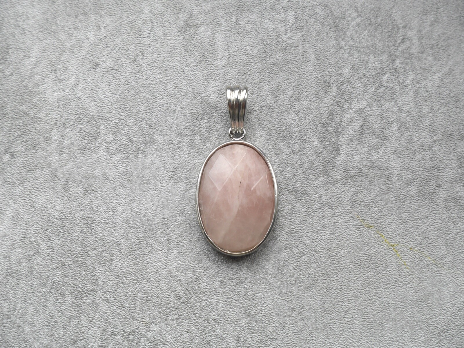 1 Faceted Rose Quartz Silver Plated Oval Pendant Natural Crystal Jewellery