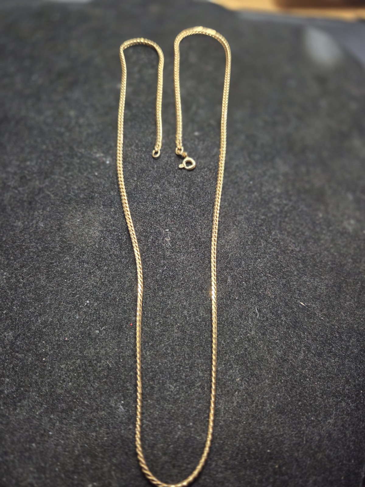 14KT GOLD CUBAN LINK CHAIN 2.2MM 13.3 GRAMS 23.5″