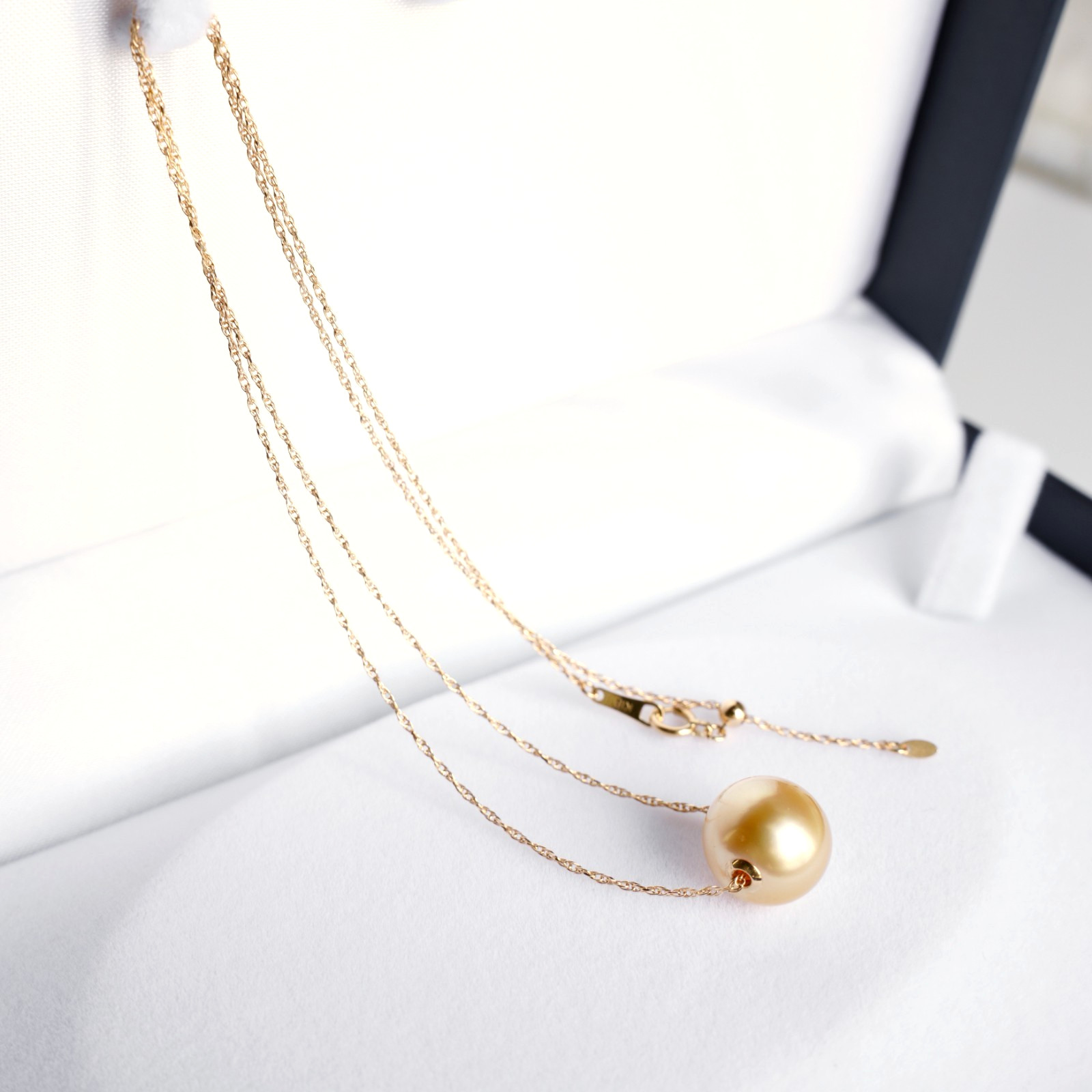 11.6mm Golden South Sea Pearl Pendant Necklace 18K Yellow Gold, 18″ Adjustable