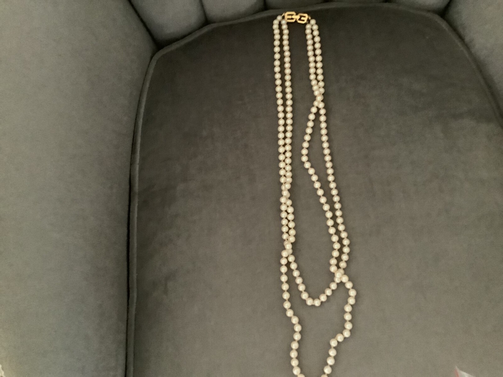 GIVENCHY Vintage 2 strand pearl necklace w/gold GG clasp . 13 in &18.5 in strand