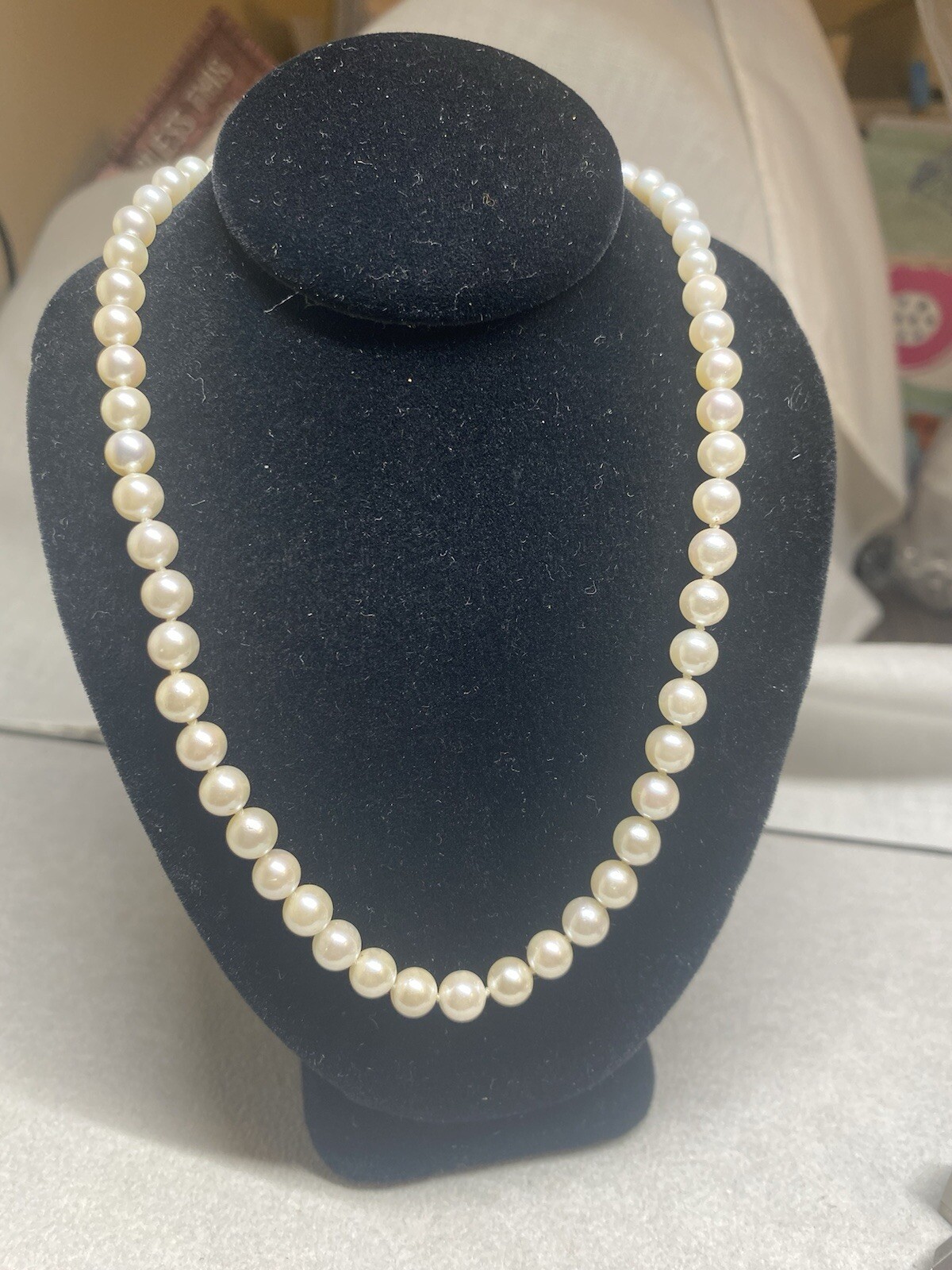 14k Clasp Cultured Pearl Necklace / Choker 14inches. Tapered From 4mm -6mm