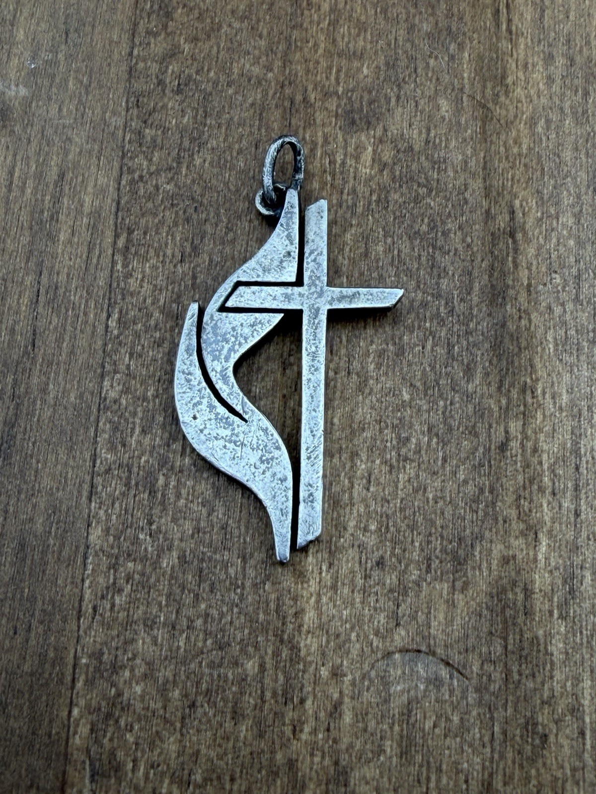 Retired James Avery Sterling Silver 925 Methodist Cross Pendant