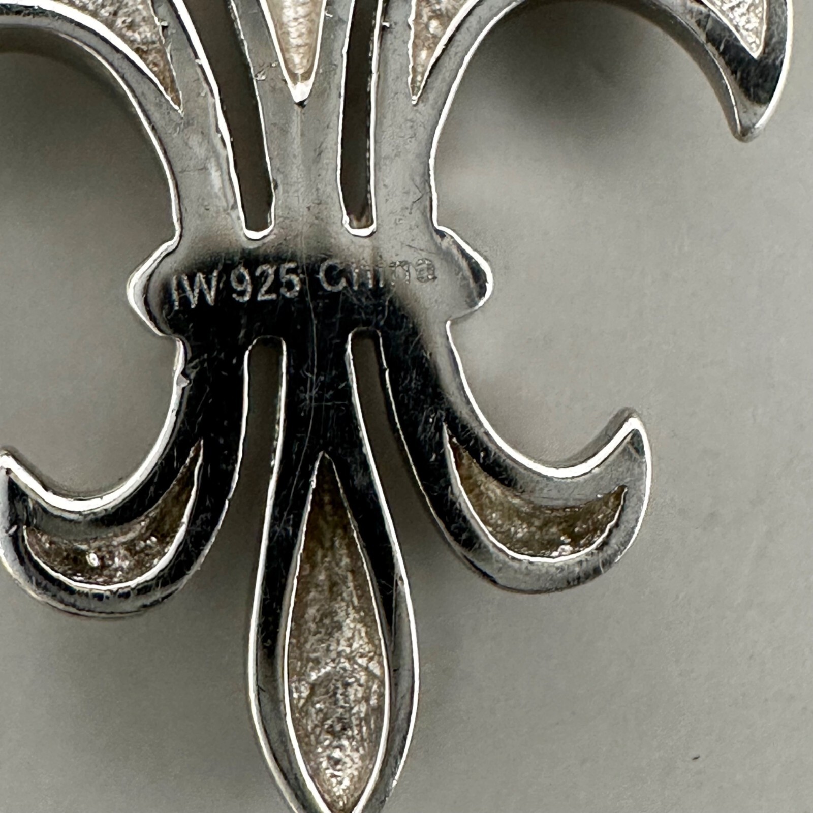 Fleur-De-Lis Pendant For Necklace Unisex Jewelry 925 Signed IW Sterling Silver