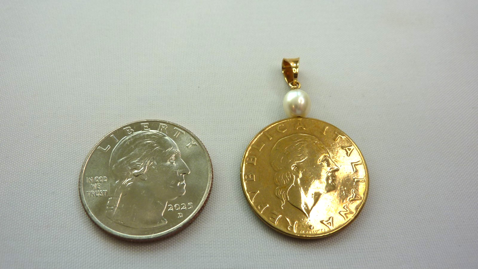 1980 Italy 200 Lira Pendant Marked 14k Milor Gold BALE only