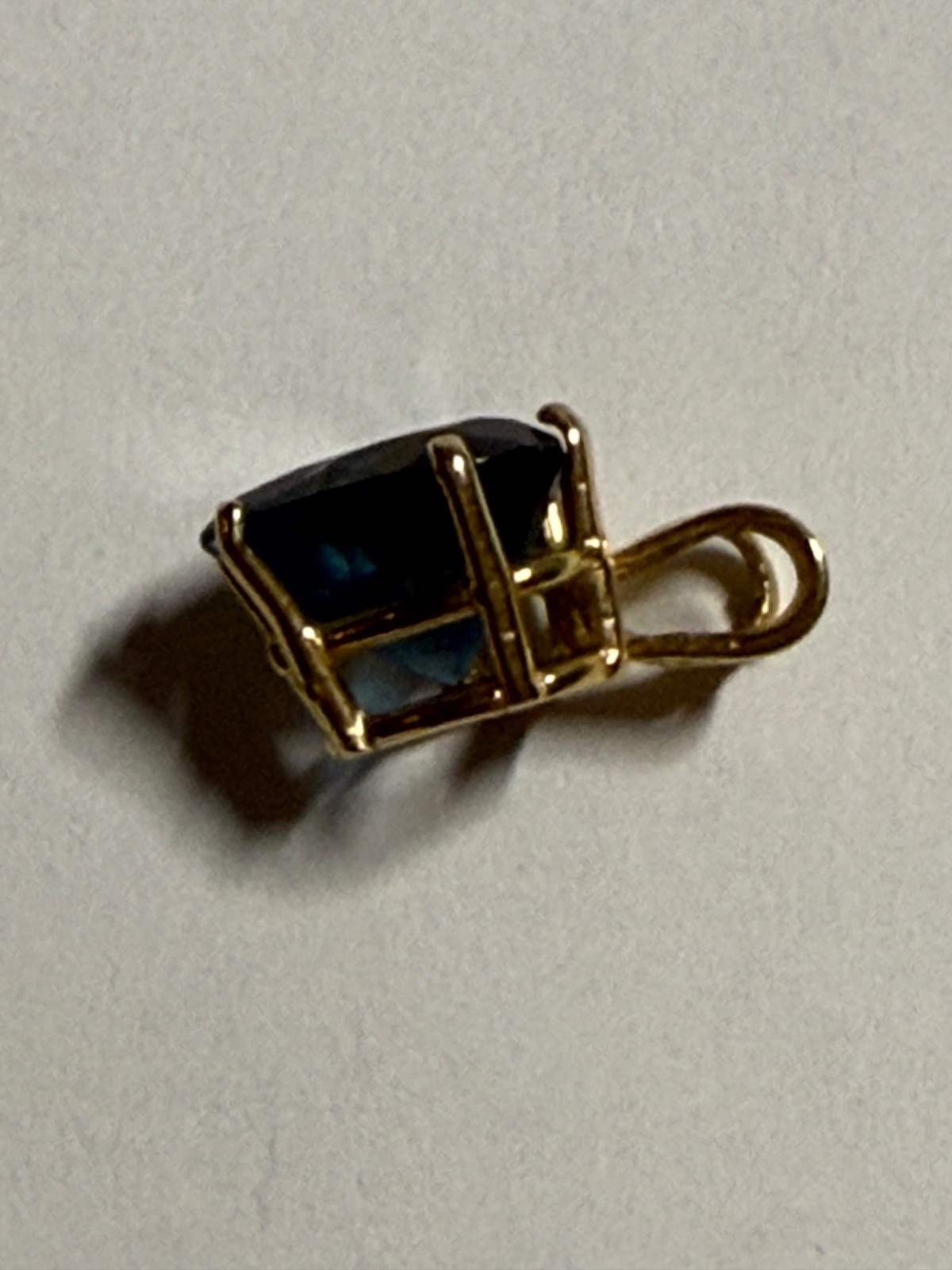 14Kt Gold 8mm Heart London Blue Topaz Gemstone 1/2″ x 1/3″Inch Pendant