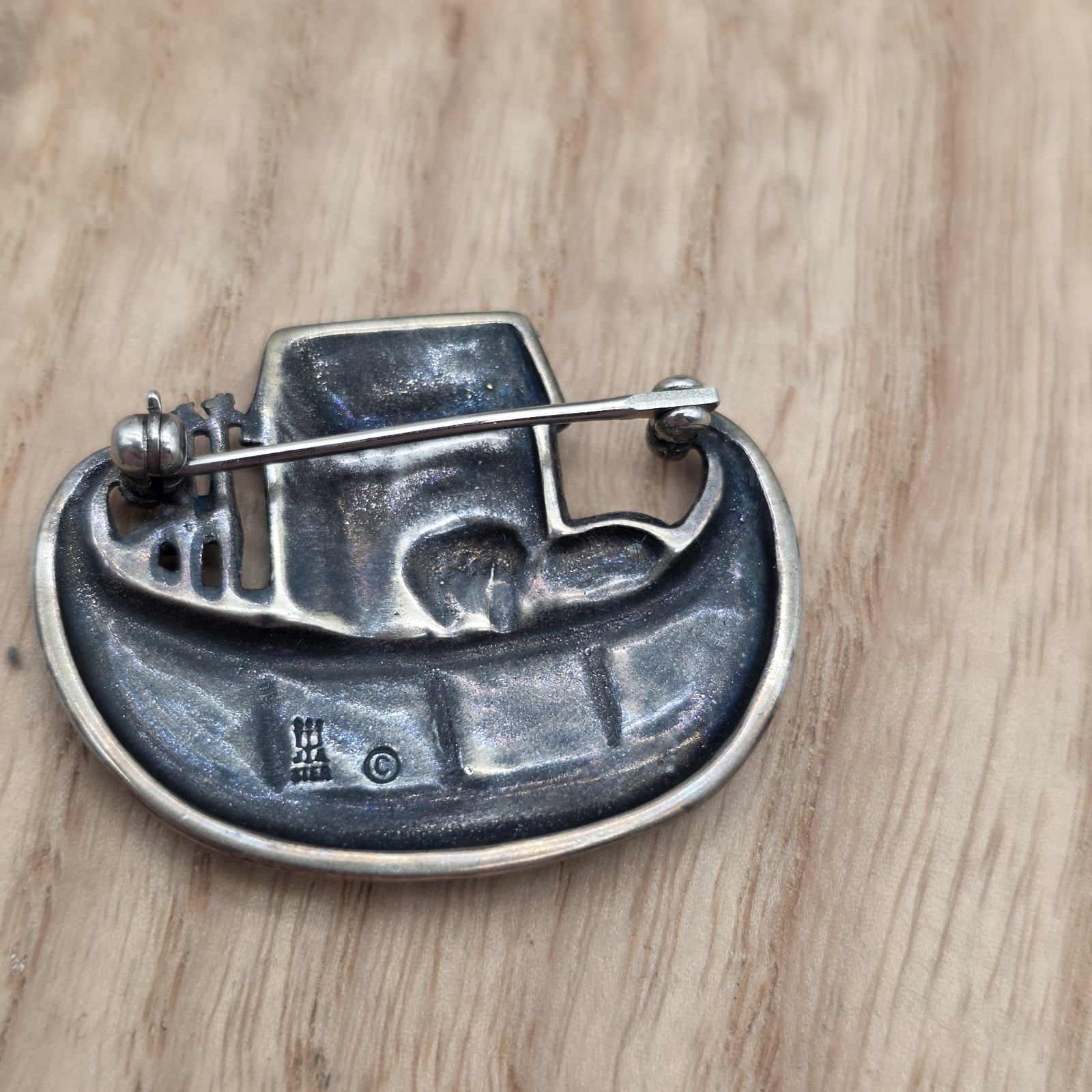 JAMES AVERY RETIRED NOAHS ARK ANIMALS PIN BROOCH PENDANT White JA BOX