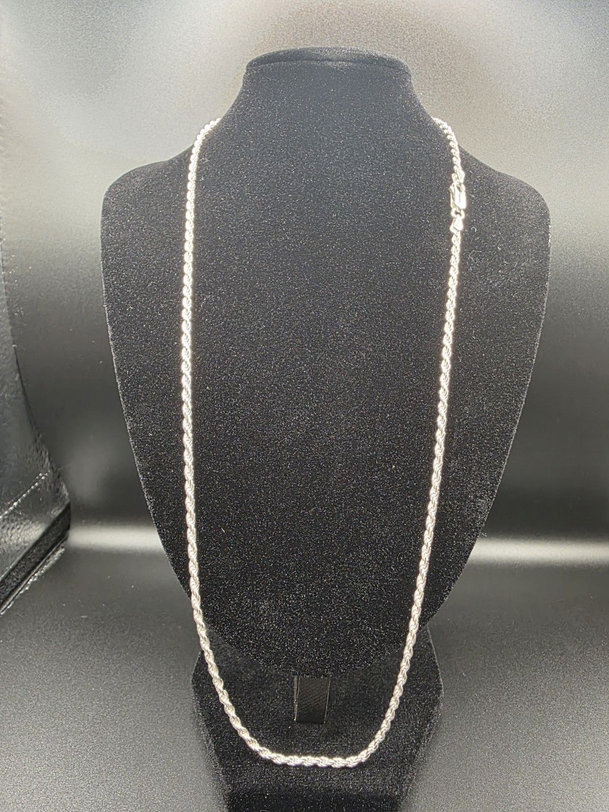 Sterling Silver 22-inch Rope Chain Necklace 11g
