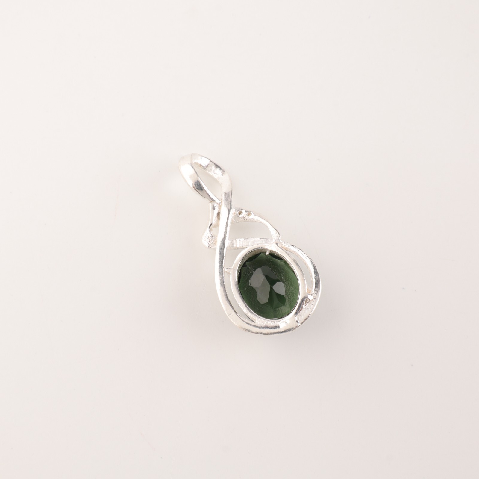 Green Tourmaline Gemstone 925 Sterling Silver Jewelry Zircon Chain Pendant1.22″