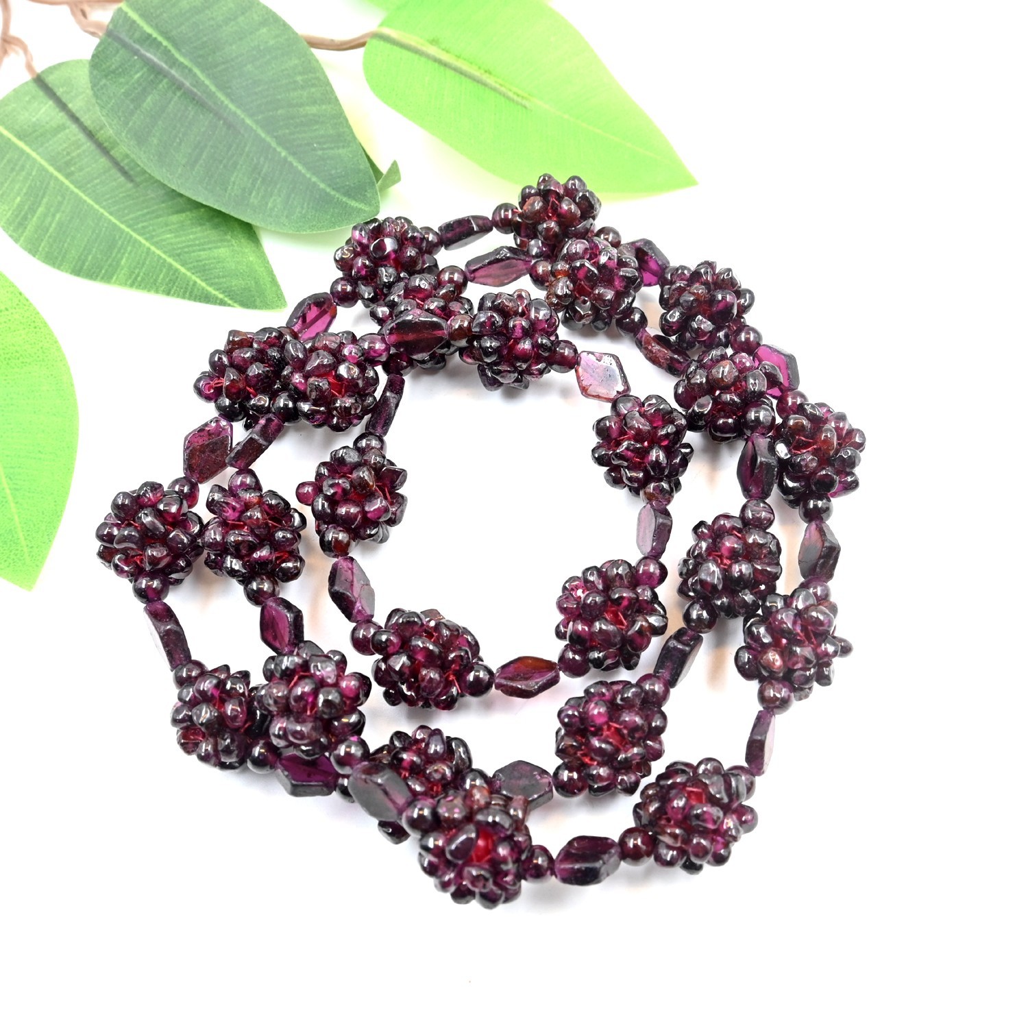 Natural Vintage Bohemian Pyrope Garnet Cluster Gemstone Beaded Pulp Necklace 24″