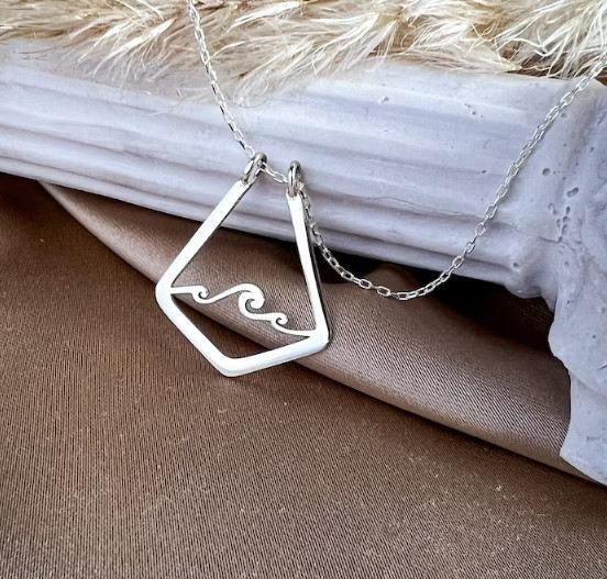Rose Gold Ocean Wave Pendant Necklace Geometric Open Frame Beach Jewelry for Her