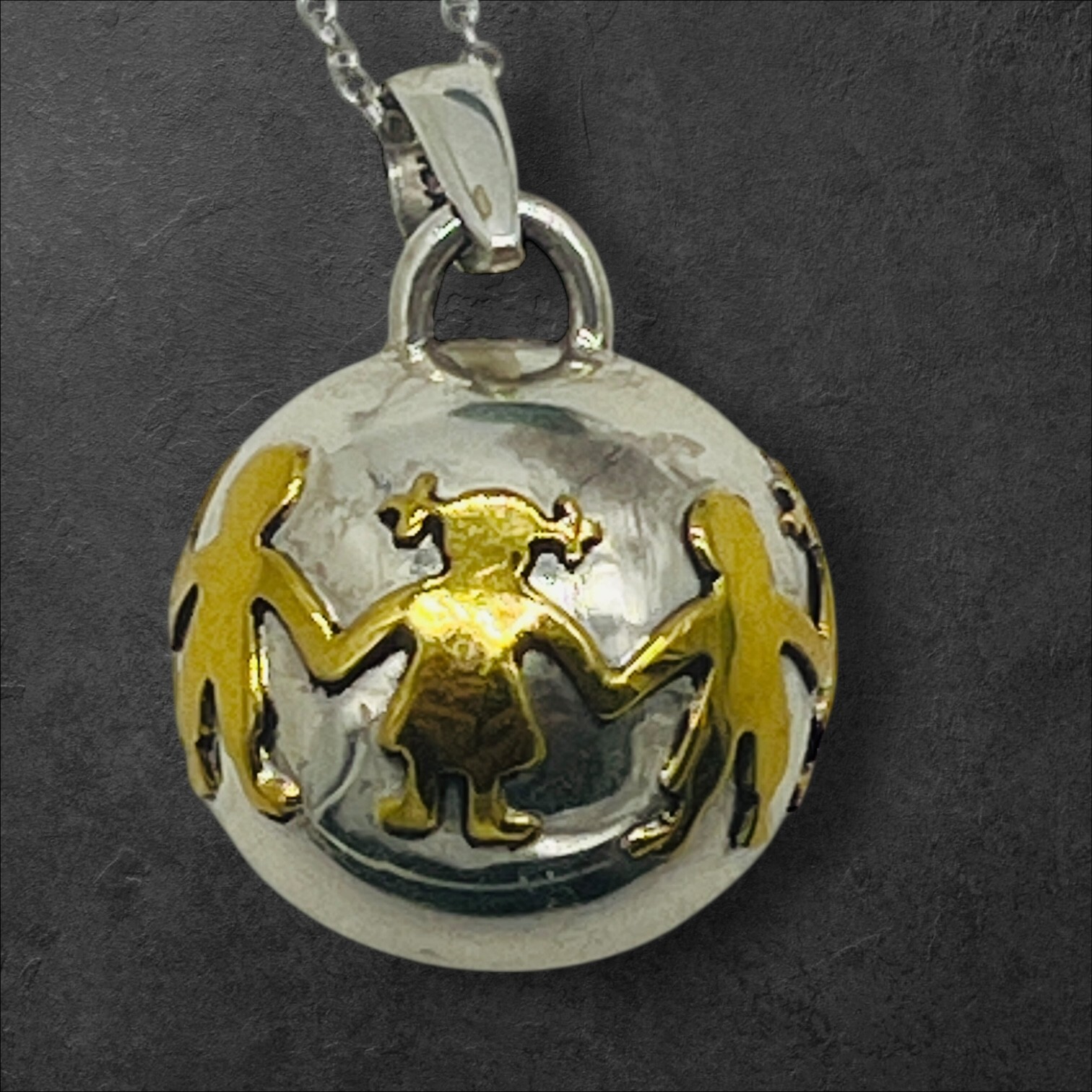 ATI Mexico Sterling Silver 2-Tone Children Unity Hand Peace Pendant Necklace 925