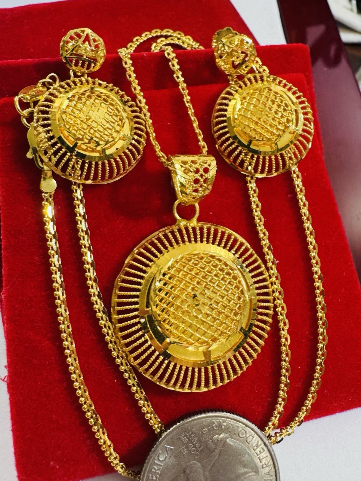 WOMENS 22K 22C 916 Real Gold 20” long Round Set Earrings Necklace 14.9g 2.2mm