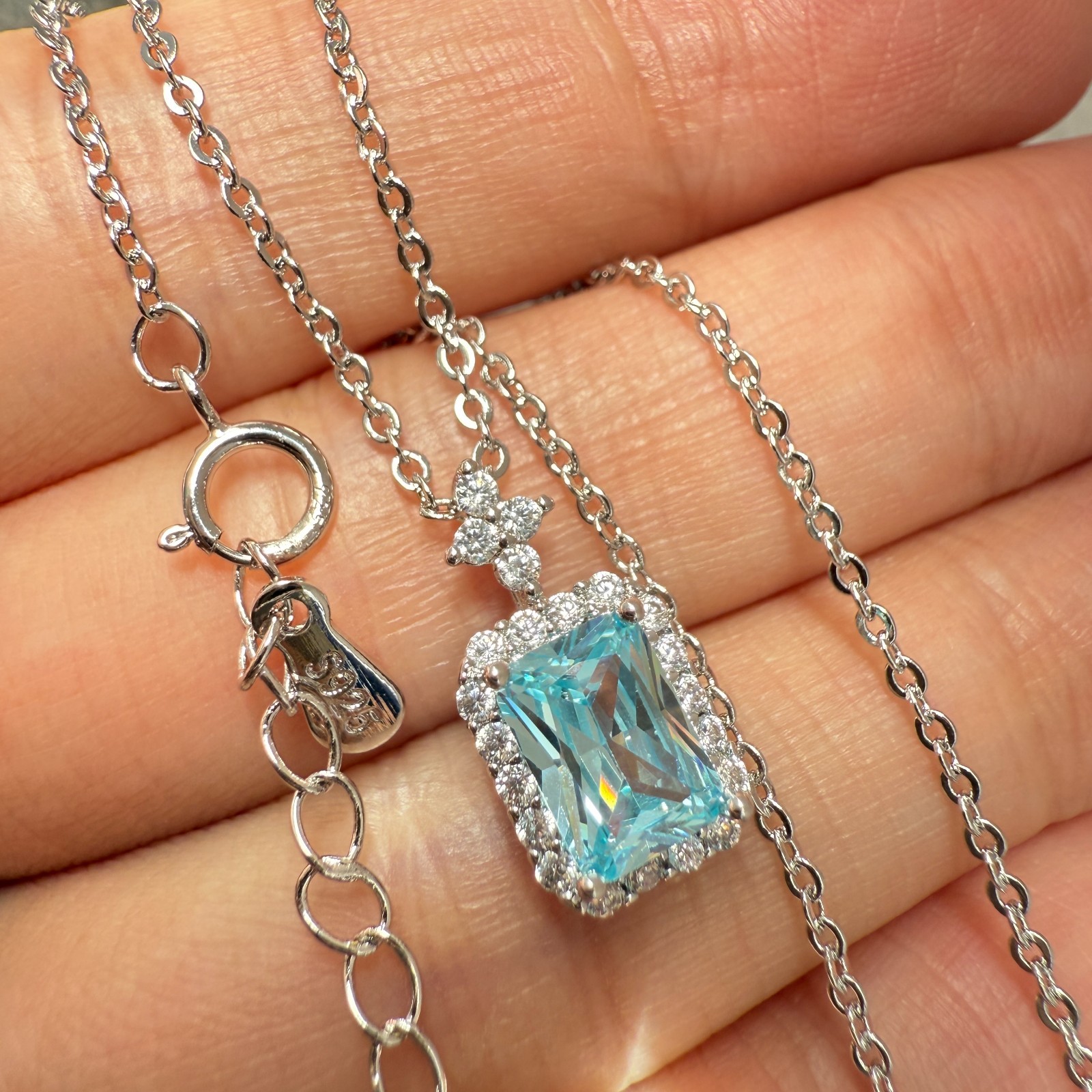 925 Sterling Silver Necklace 7x5mm Natural Aquamarine Birthstone Flower Chain
