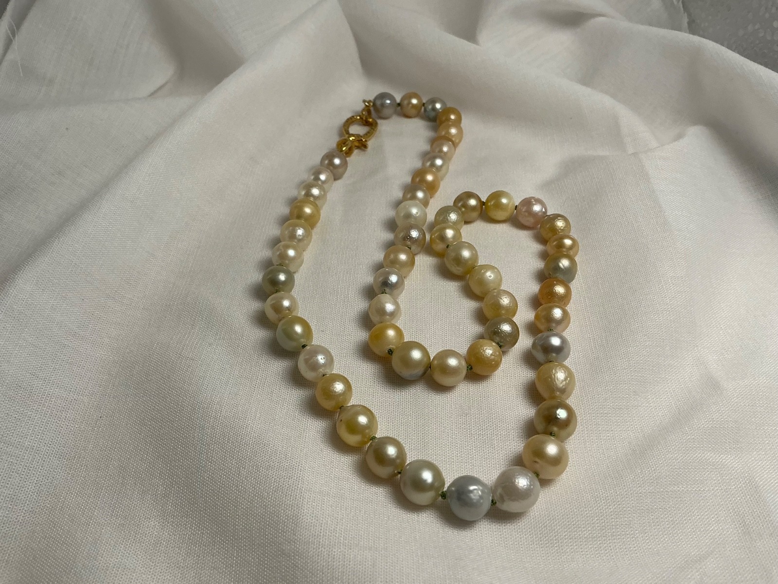 South Sea Pearl Necklace | 8 to 10mm | Sterling Diamond Clasp