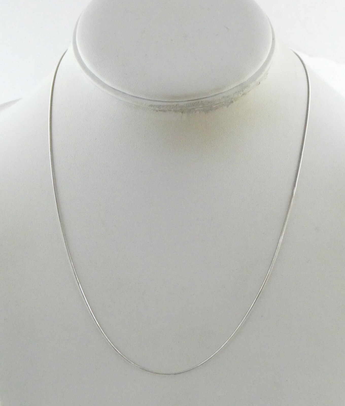 AGI Italy Sterling Silver Snake Chain Necklace 925 18 Inch Length 2.1g