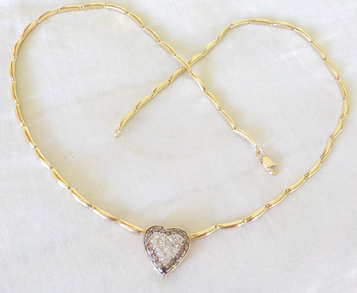 14K Yellow Gold Sparkling Heart VS Diamond Necklace – 14.4 gms, 18 in, 0.72 ctw