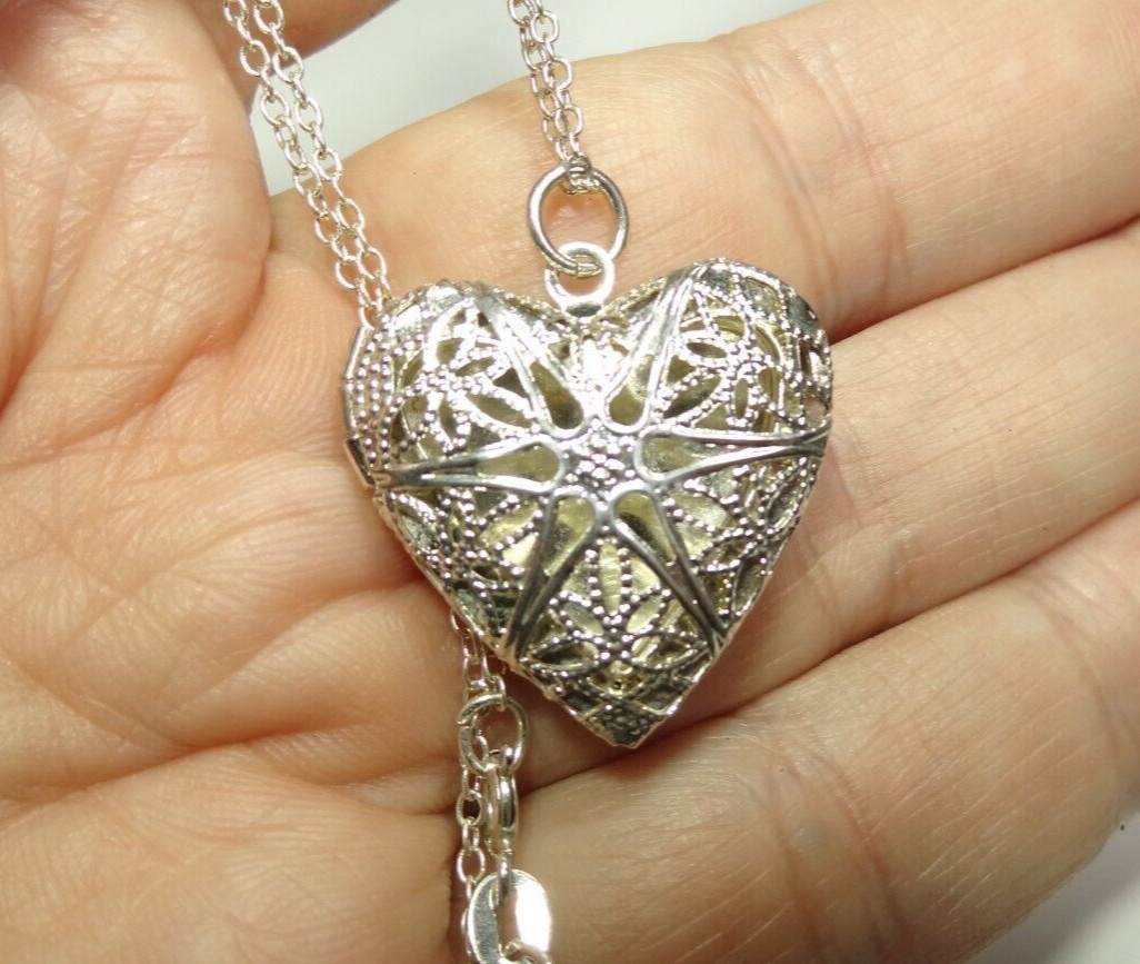 17.5″ INCH CHAIN & HEART LOVE LOCKET 2 PHOTO STERLING SILVER 925 CHARM PENDANT .