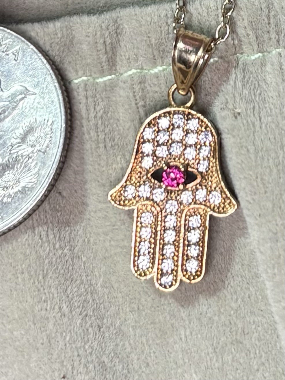 10k Yellow Gold Hamsa Amulet Ruby Eye Stone Pendant Beautiful 2.20G26mm 3.6mmB