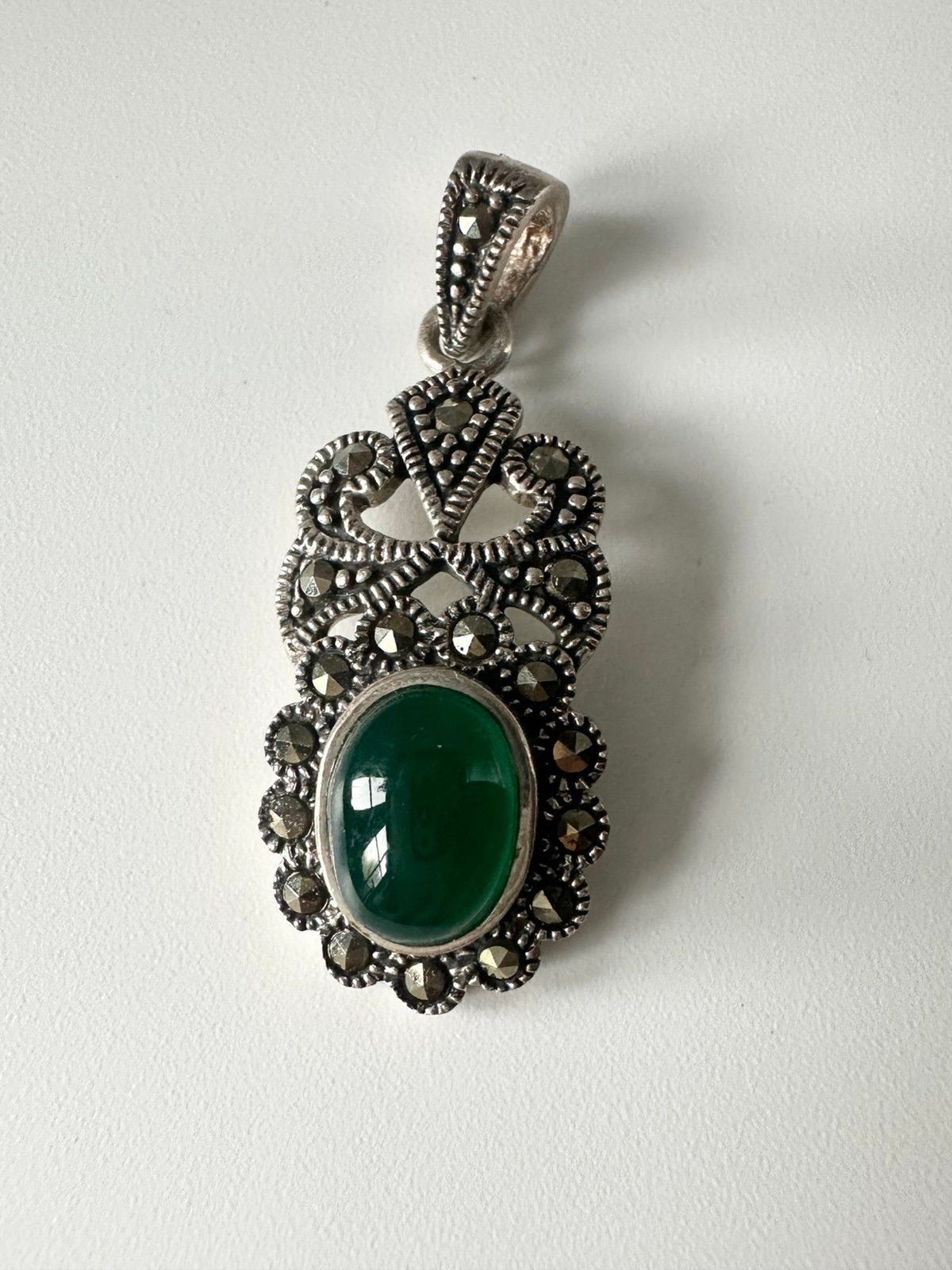 Vintage sterling silver marcasite green onyx Pendant