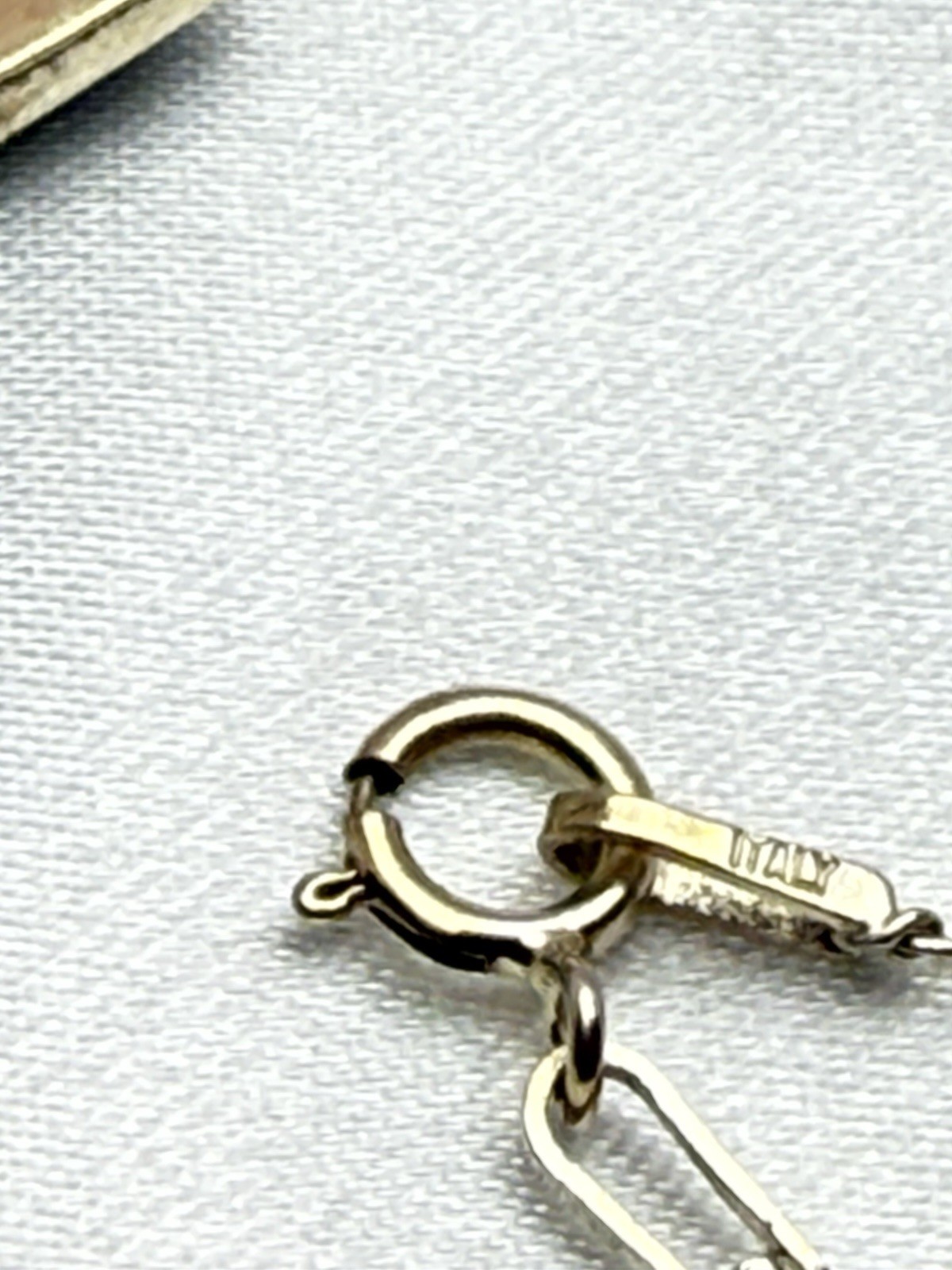 Vintage Italy 925 Sterling Silver Figaro Necklace 5 Geometric Green Stone Charms
