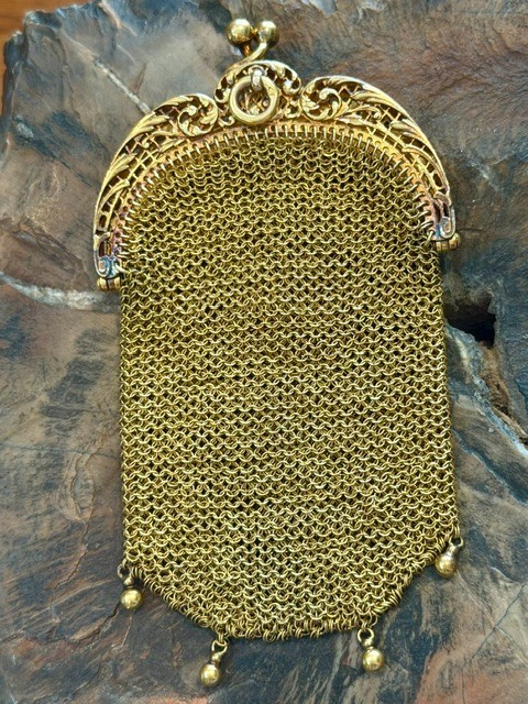 Victorian 18K Yellow Gold Mesh Coin Purse Charm Pendant