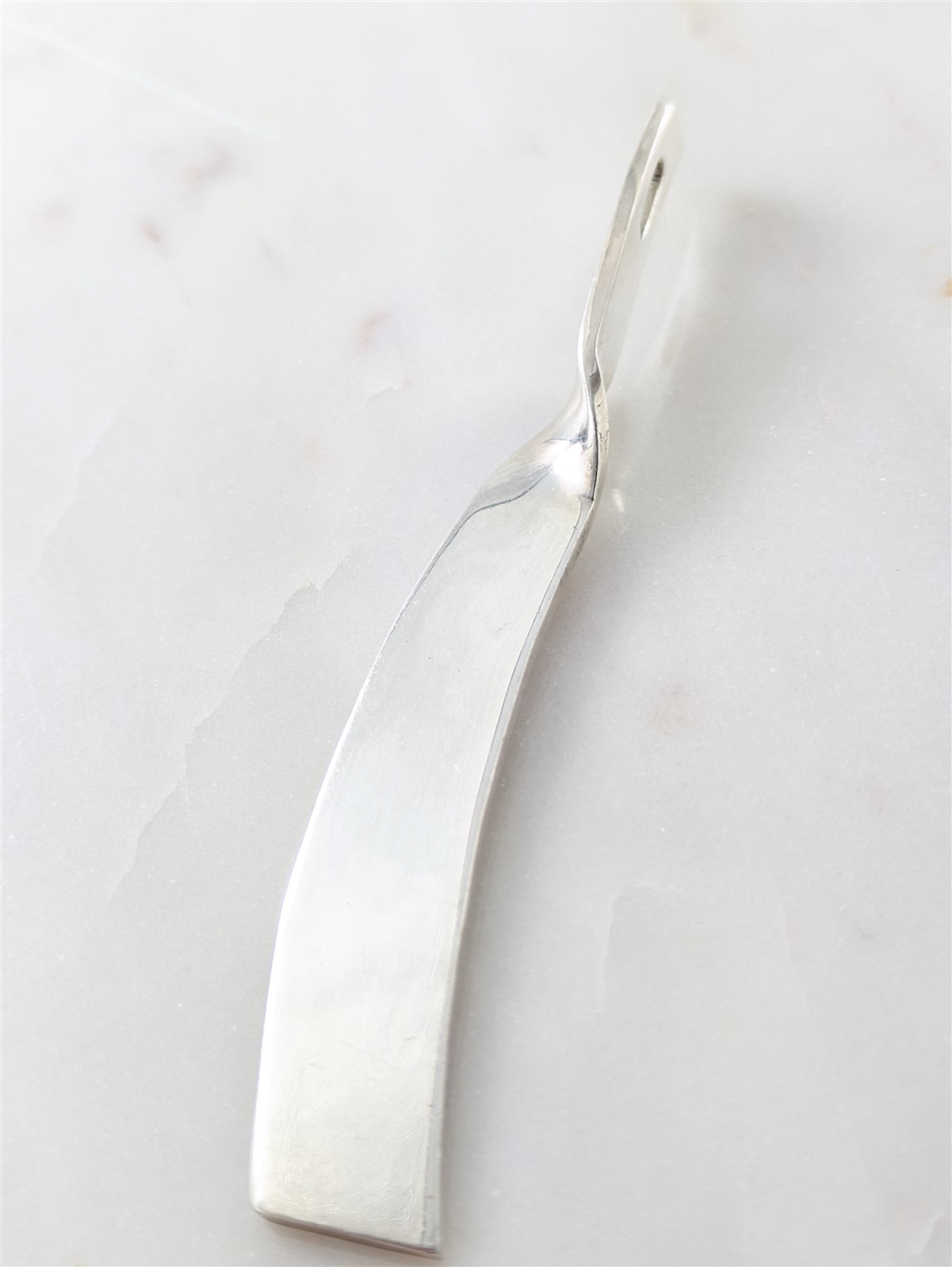 Vintage Solid Sterling Silver Modern Art Twisted Bar Pendant 17.5 Grams