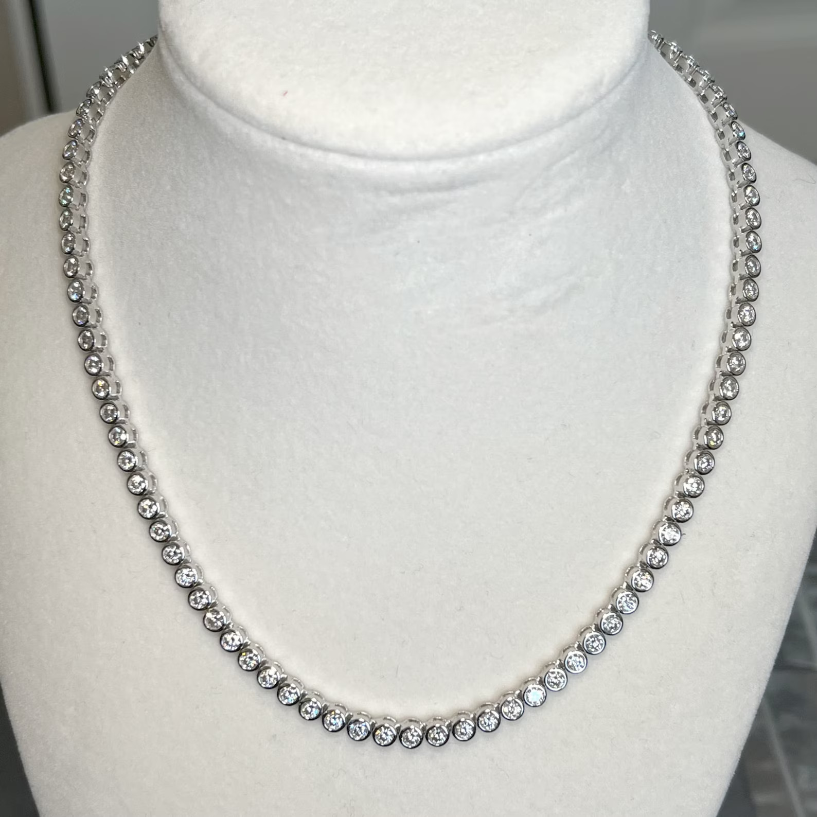 20Ct Lab Created 4MM Bezel Set Diamond Tennis Necklace 14k White Gold Plated 16″