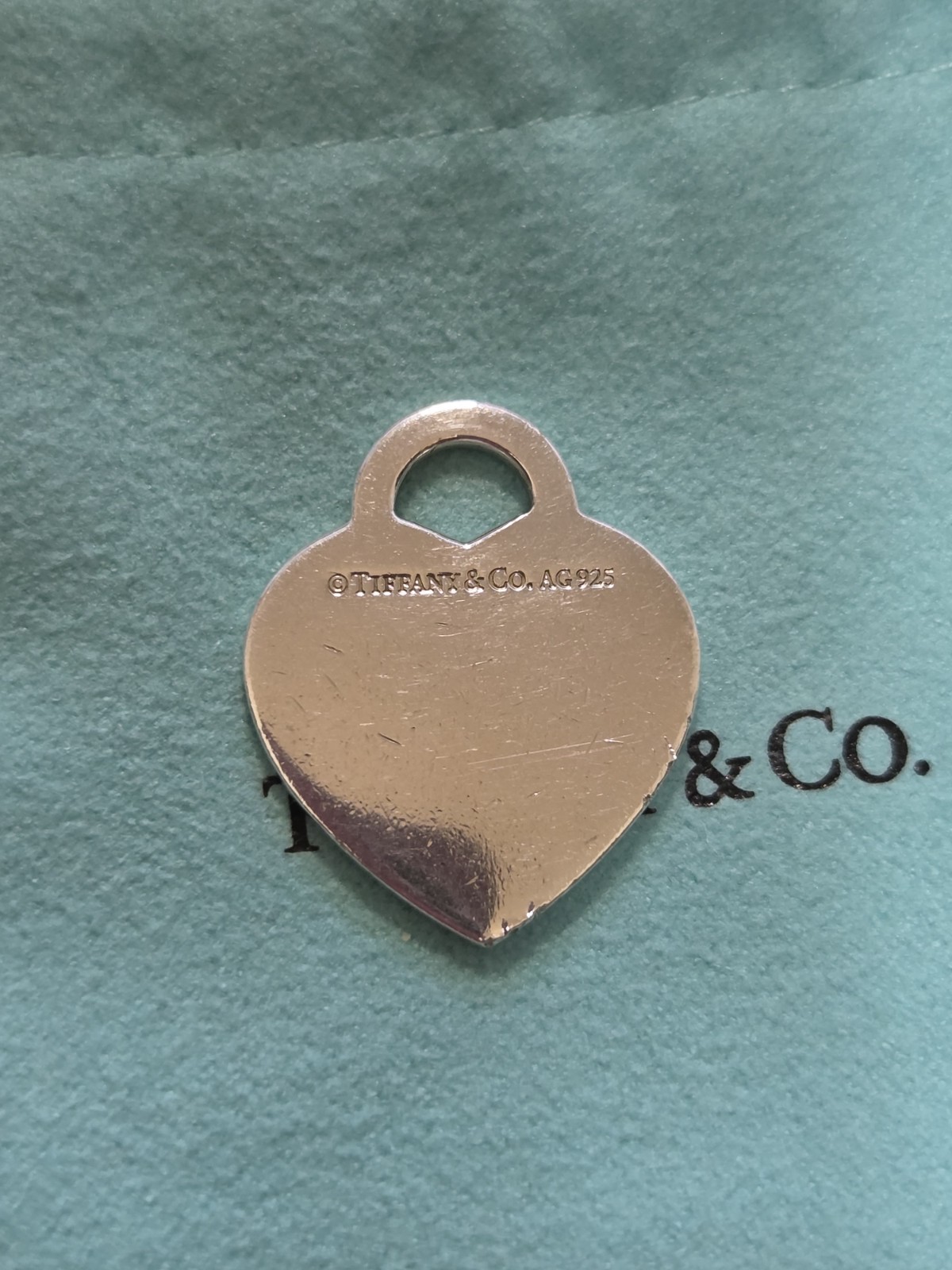 Tiffany & Co Sterling Silver Blue Enamel Please Return To NY Heart Pendant Charm
