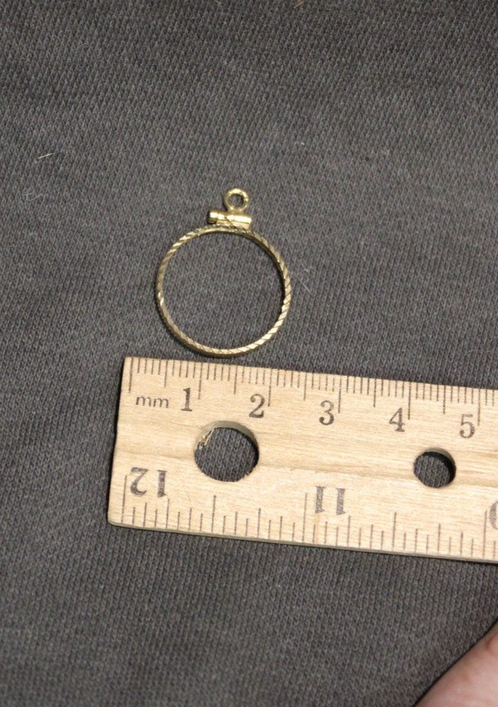 14K BEZEL FOR MEXICO 5 PESO GOLD COIN. SCREW TOP / DIAMOND CUT. N.O.S.!