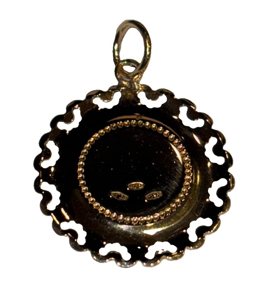 18K Yellow Gold Custom Religious Medal Pendant With Unique Diamond Cut Accents !