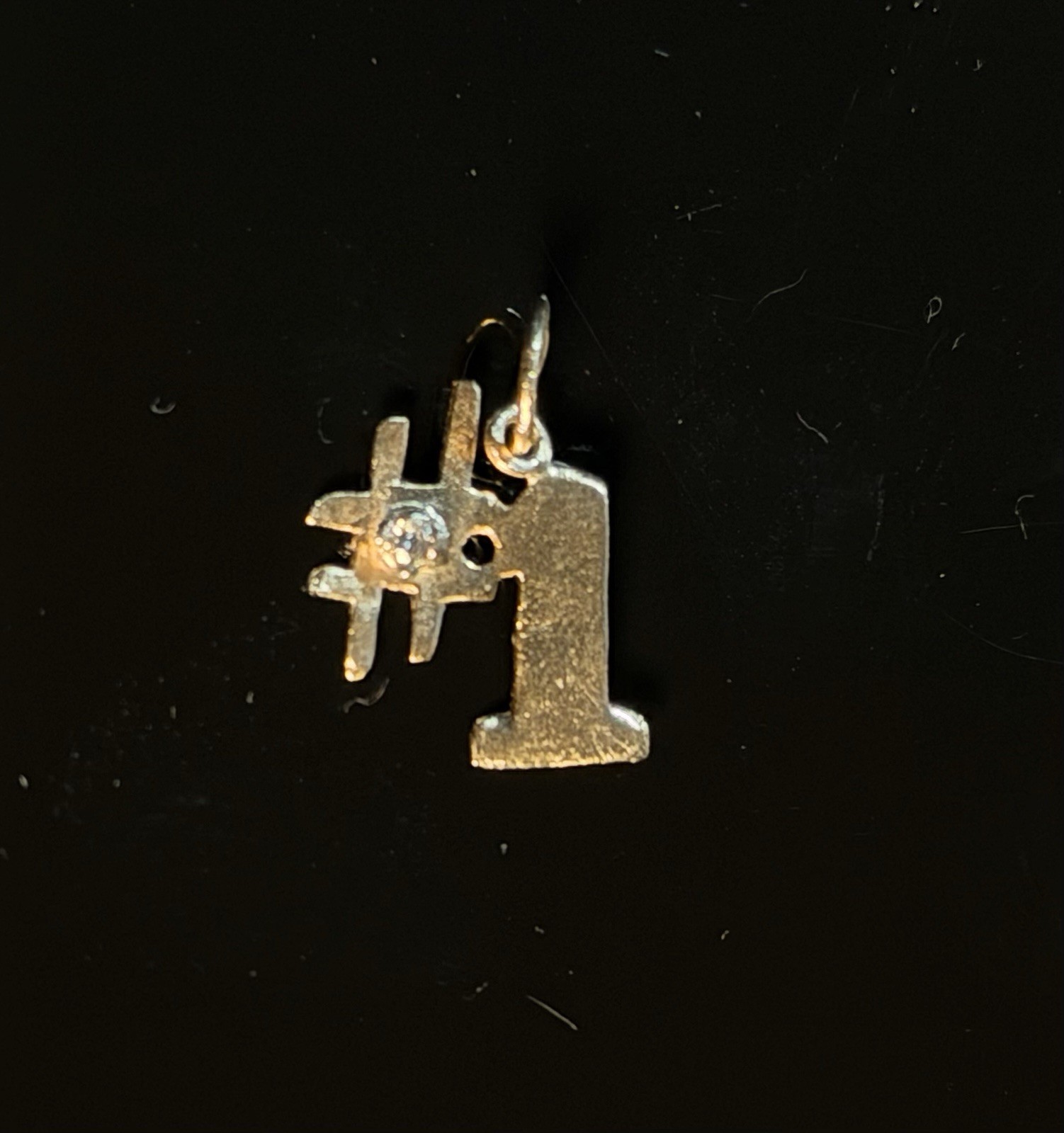 14K Yellow Gold Number One Charm Pendant Diamond 1/2 inch and .39 Grams
