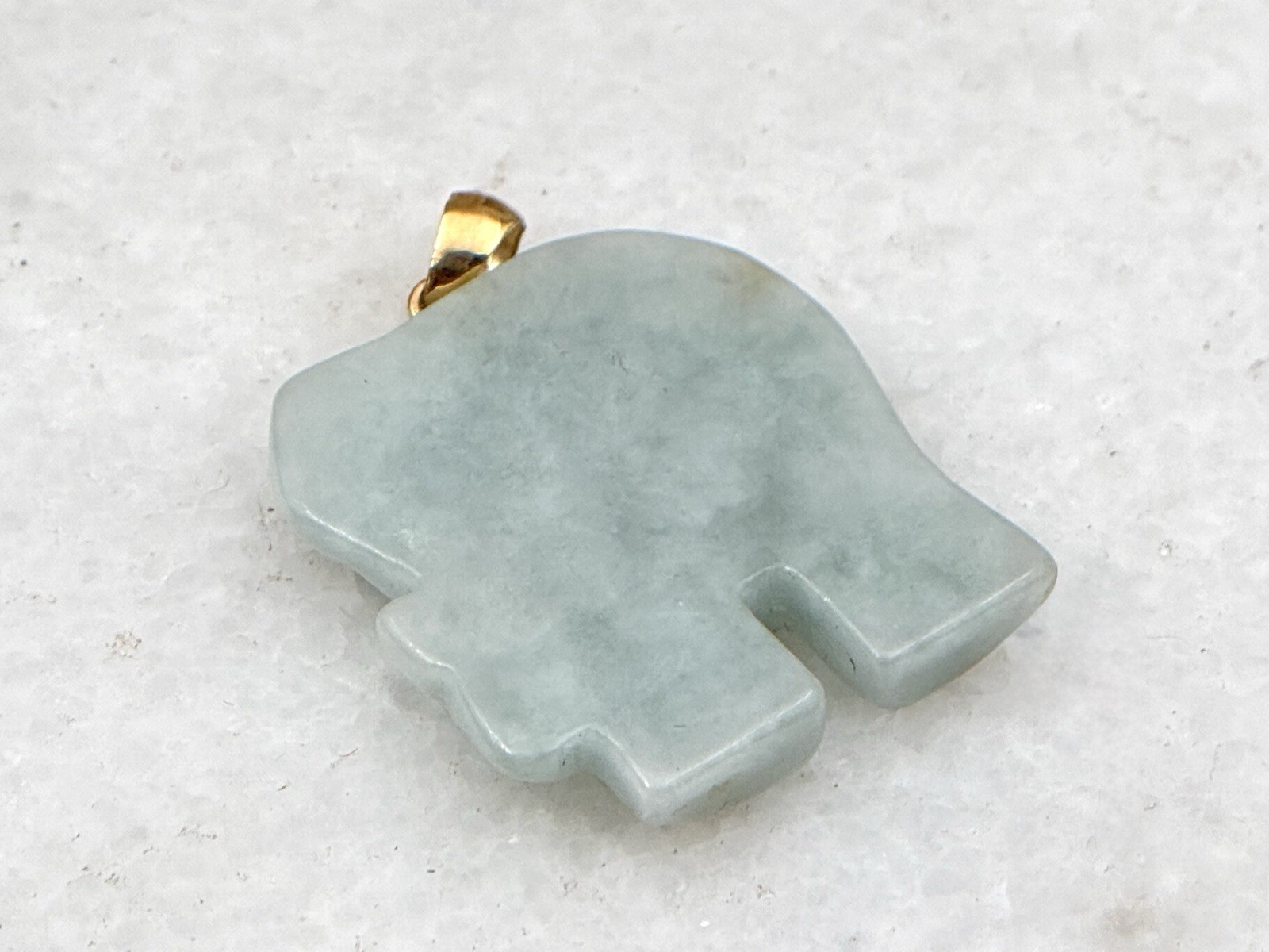 Vintage 14k Yellow Gold Natural Jade With Ruby Eye Elephant Pendant